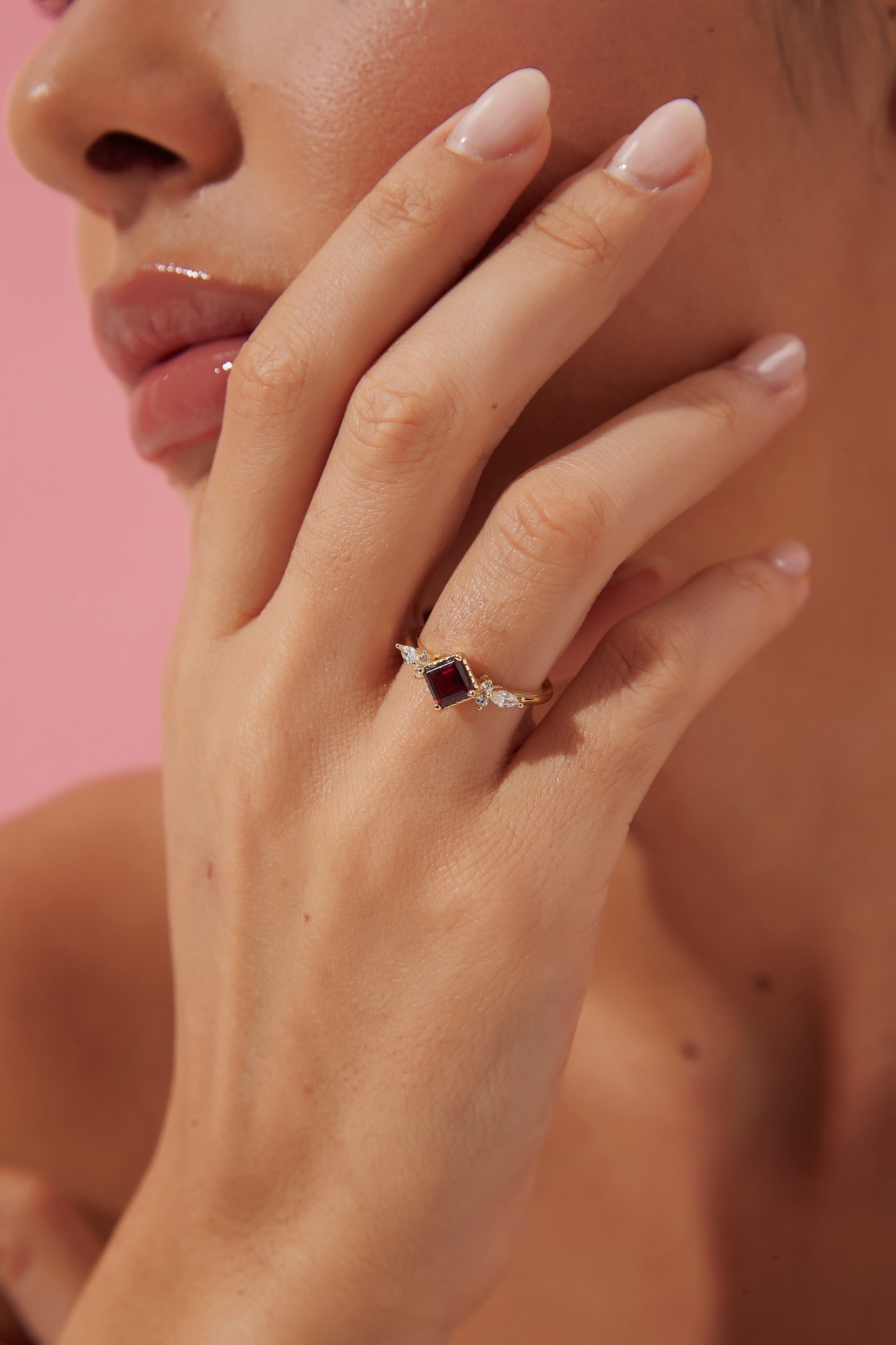 【ANTONIA】Handmade Natural Rhodolite Garnet Engagement Ring 0.75ct Princess Shape