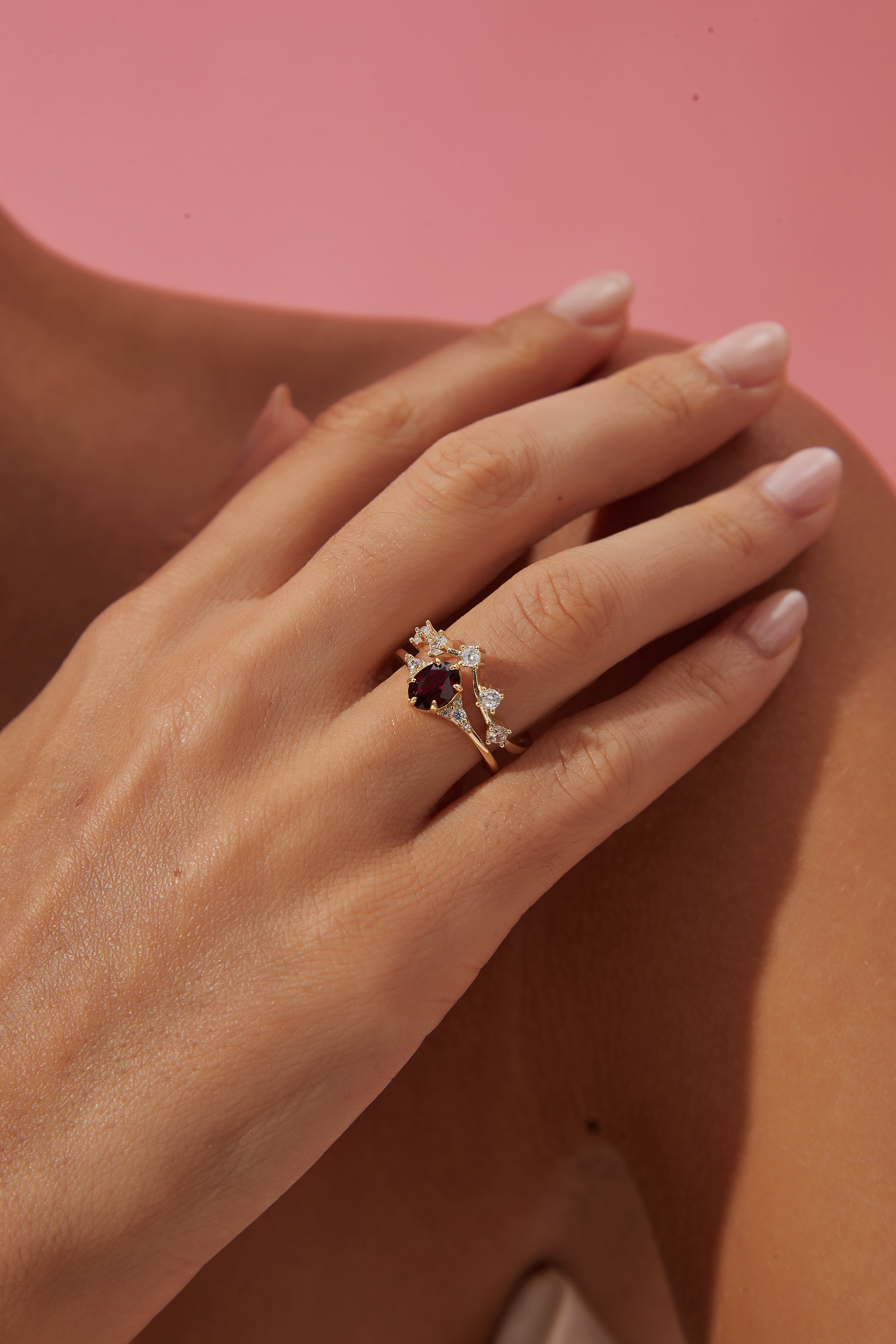 【Regalia】Handmade Natural Rhodolite Garnet Engagement Ring 0.75ct Oval Cut