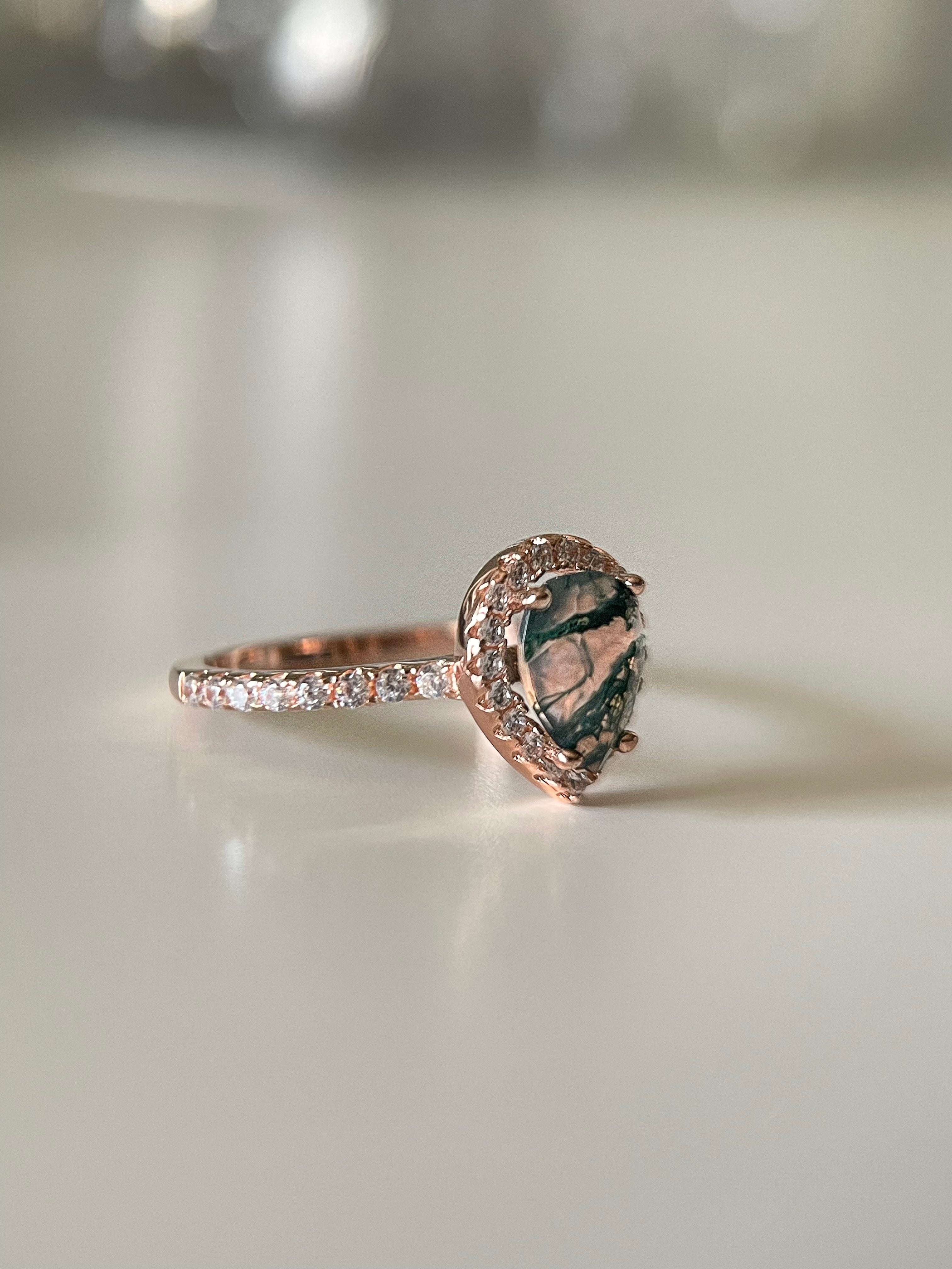 【Verdian】Bague de fiançailles unique en agate mousse naturelle faite à la main, 0,8 ct, forme poire