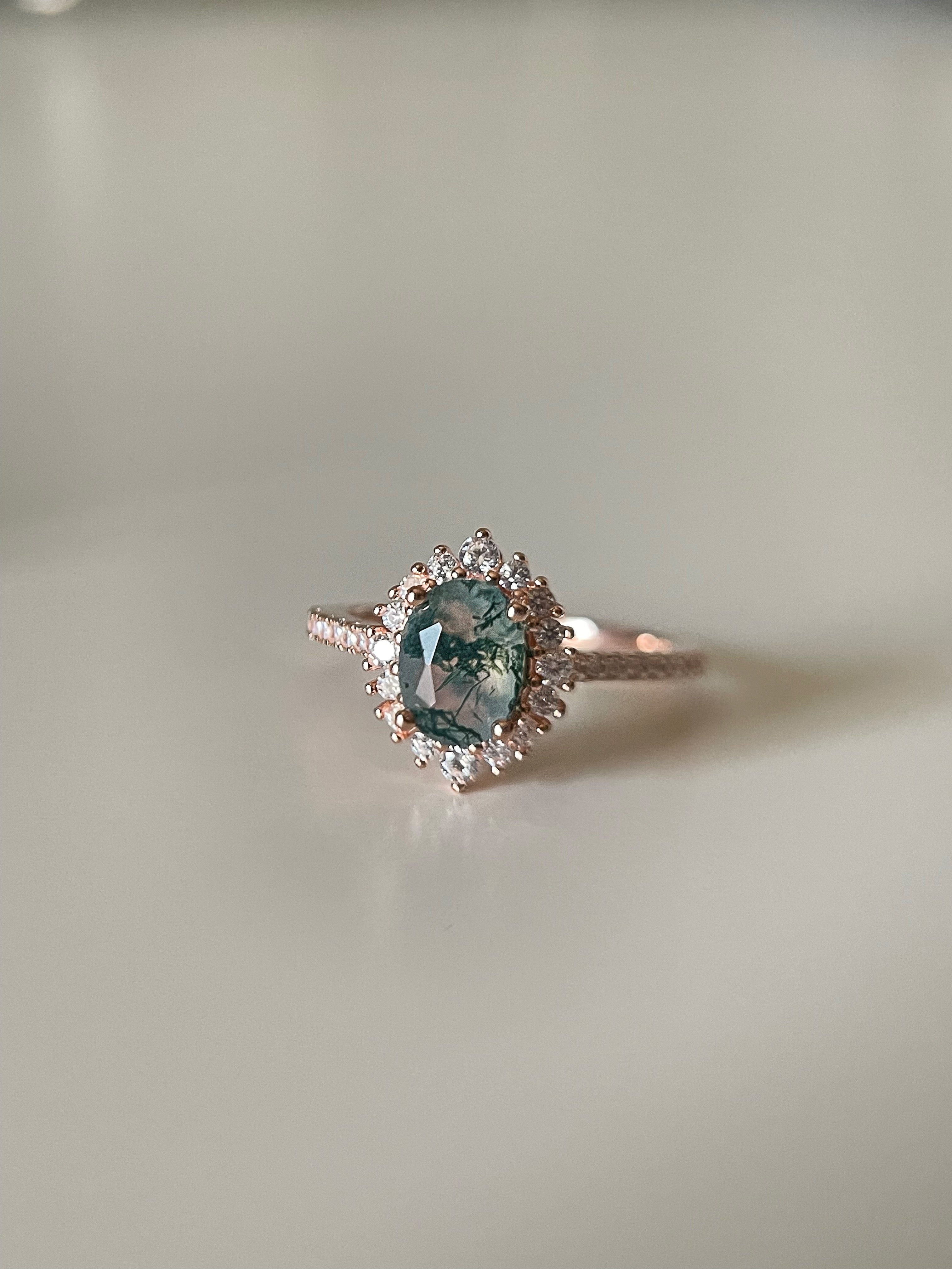 【Solara】Unique Handmade Natural Moss Agate Engagement Ring 1.5ct Oval Shape
