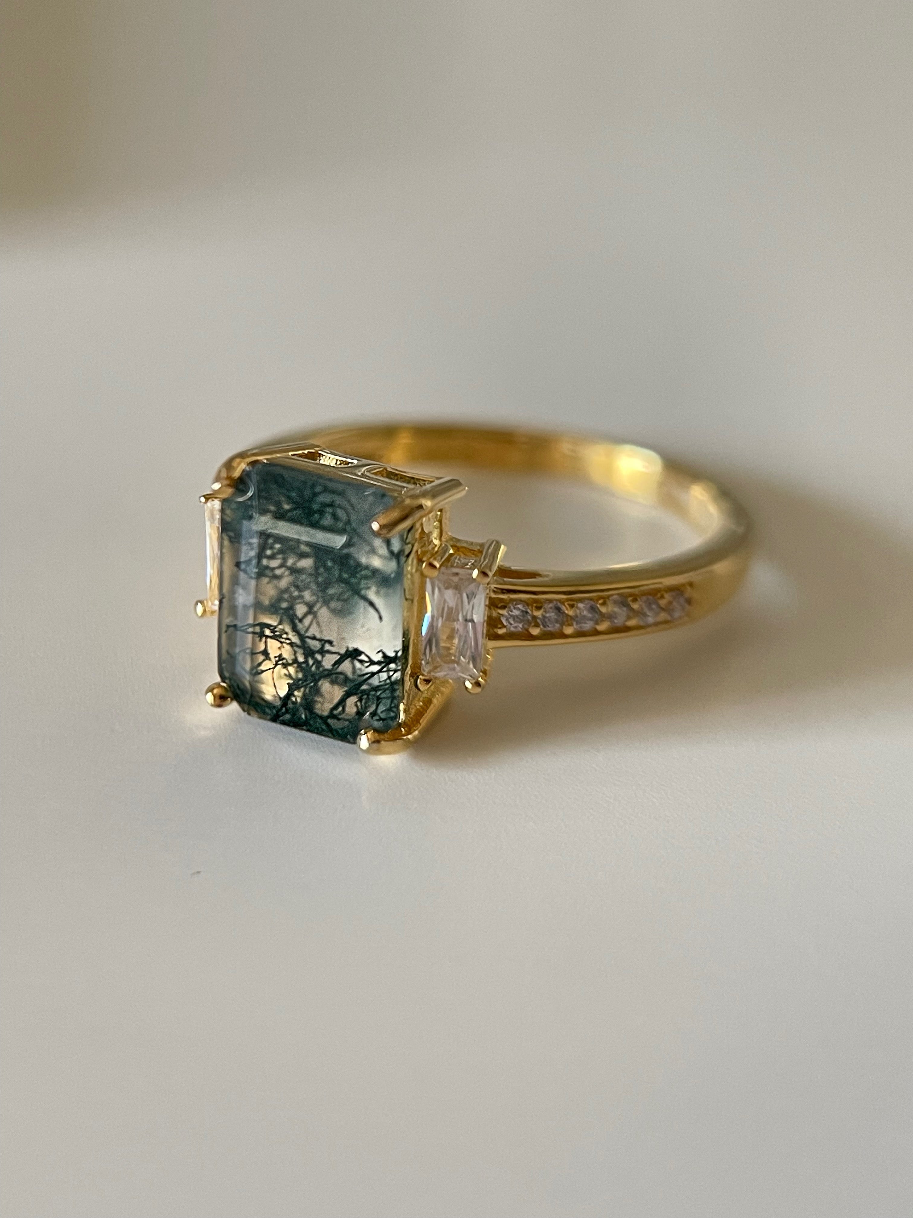 【Callista】Unique Handmade Natural Moss Agate Engagement Ring 2.5ct Emerald Cut