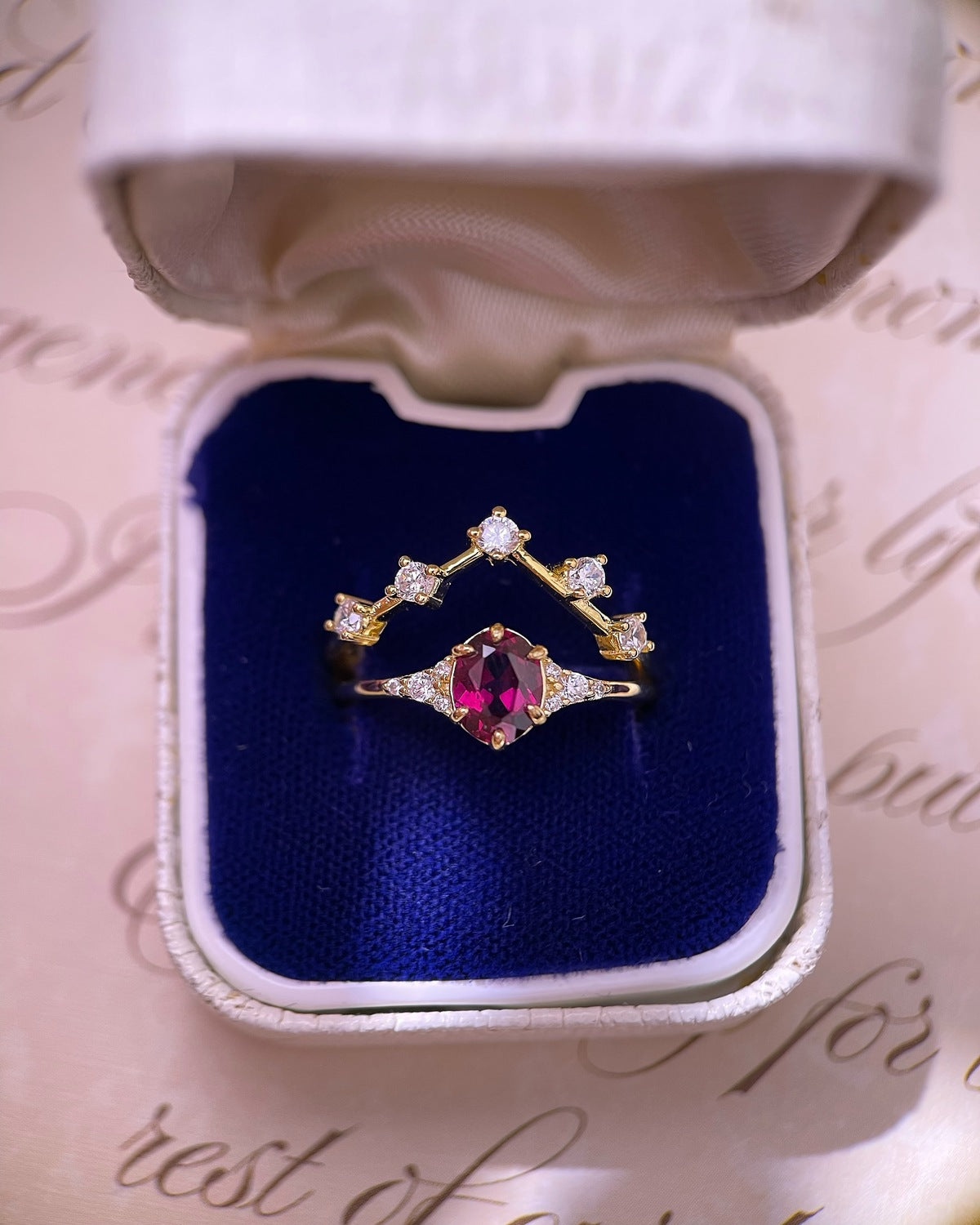 【Regalia Set】Handmade Natural Rhodolite Garnet Engagement Ring Set 2pcs 0.75ct Oval Cut