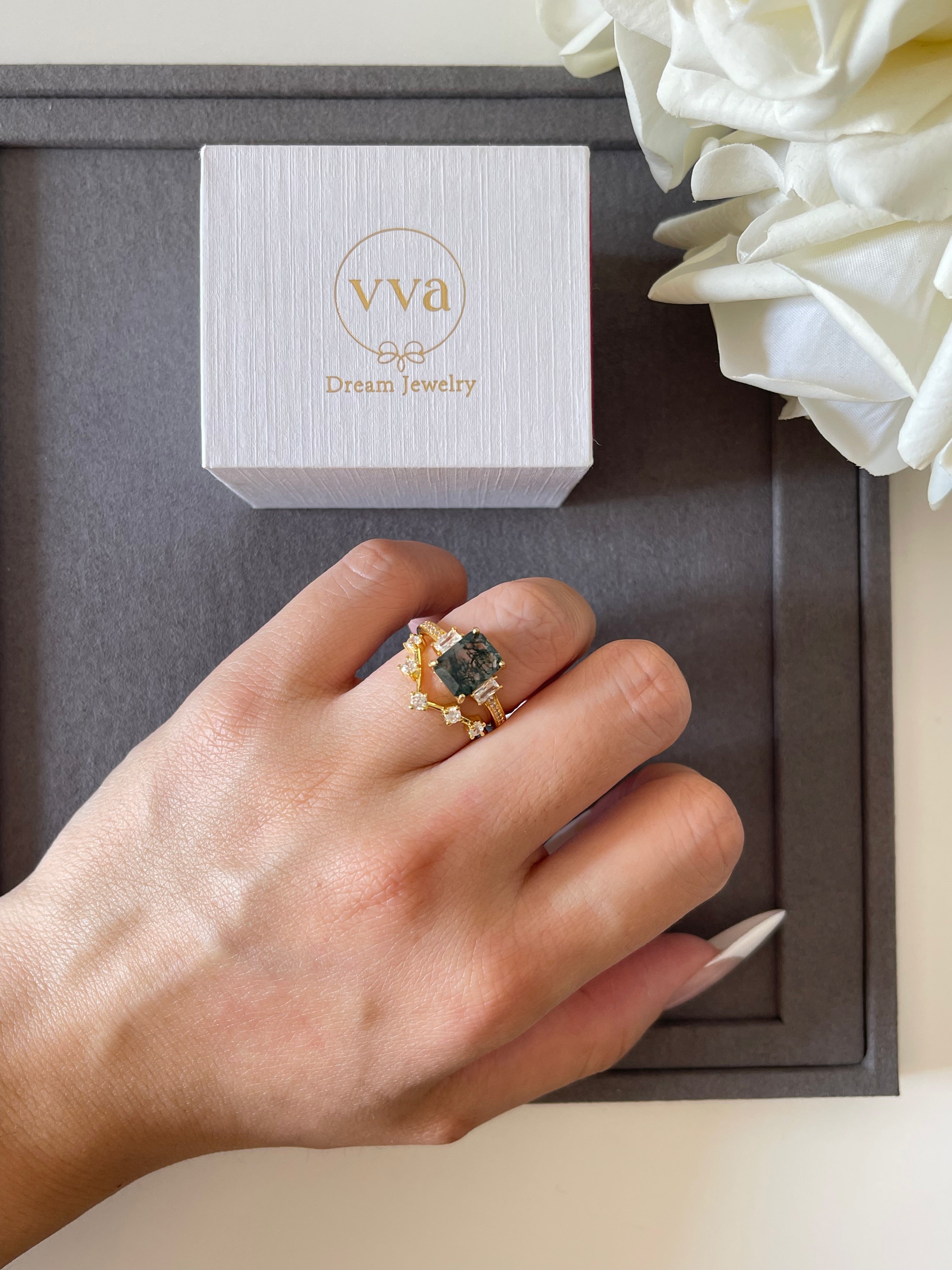 【Callista】Unique Handmade Natural Moss Agate Engagement Ring 2.5ct Emerald Cut