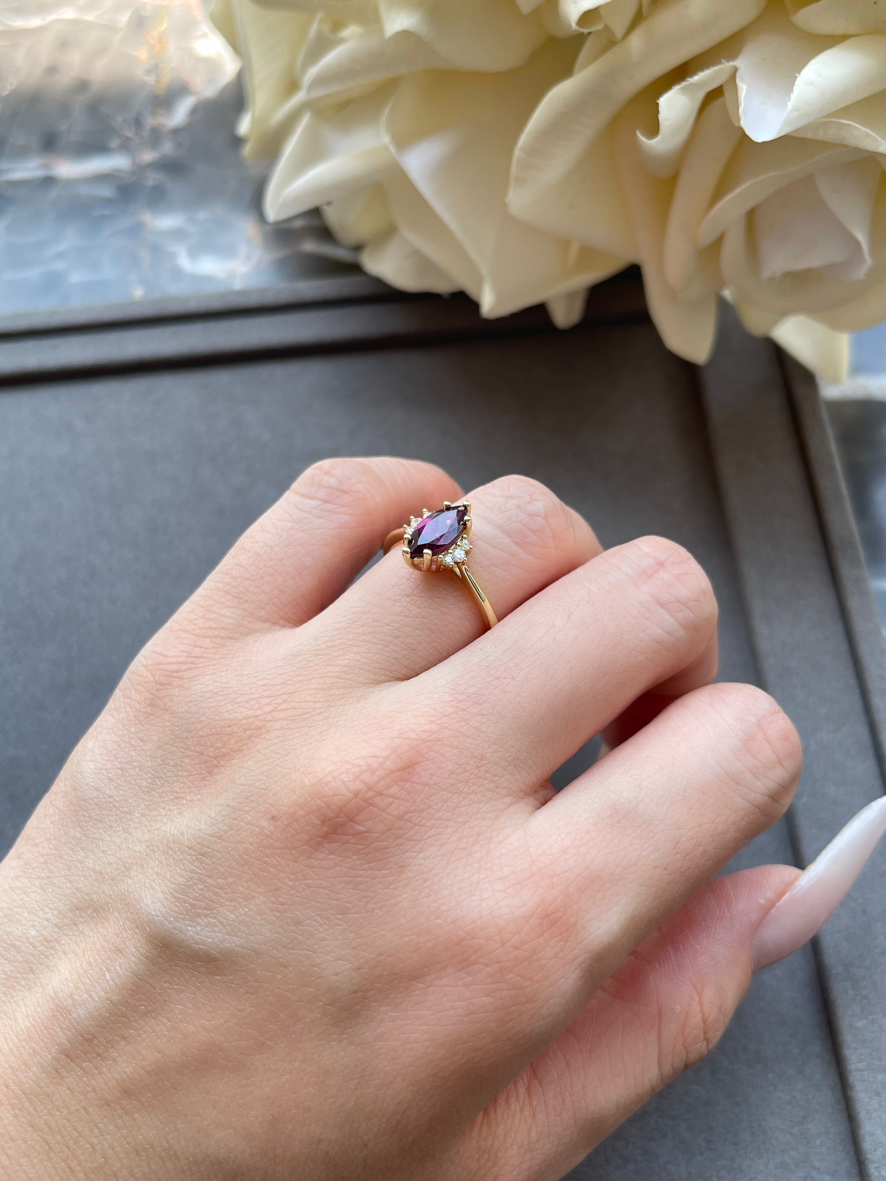 【Octavia】Handmade Natural Rhodolite Garnet Engagement Ring Marquise Shape 1ct