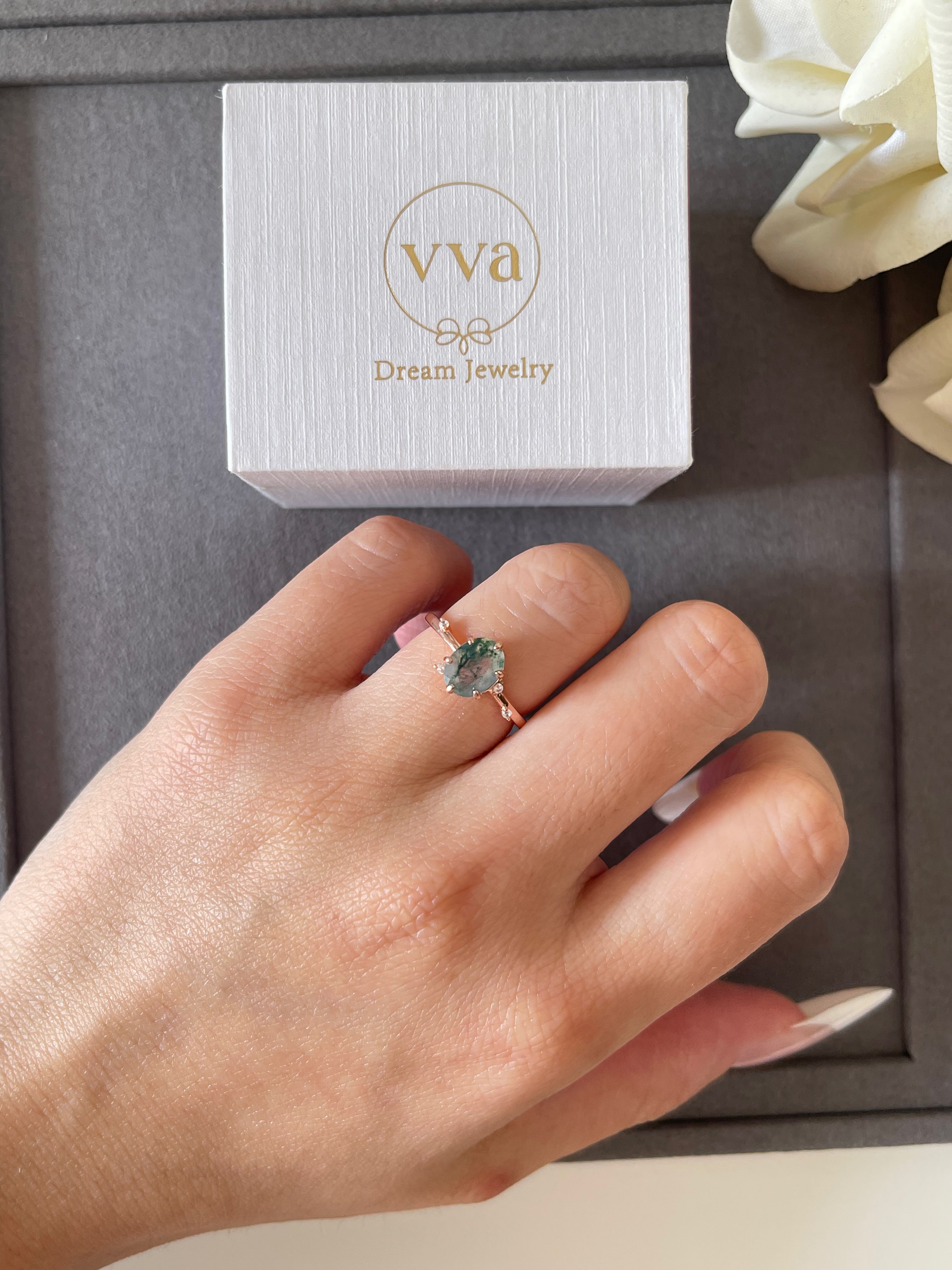 【Arbor】Bague de fiançailles unique en agate mousse naturelle faite à la main, 1,5 ct, forme ovale