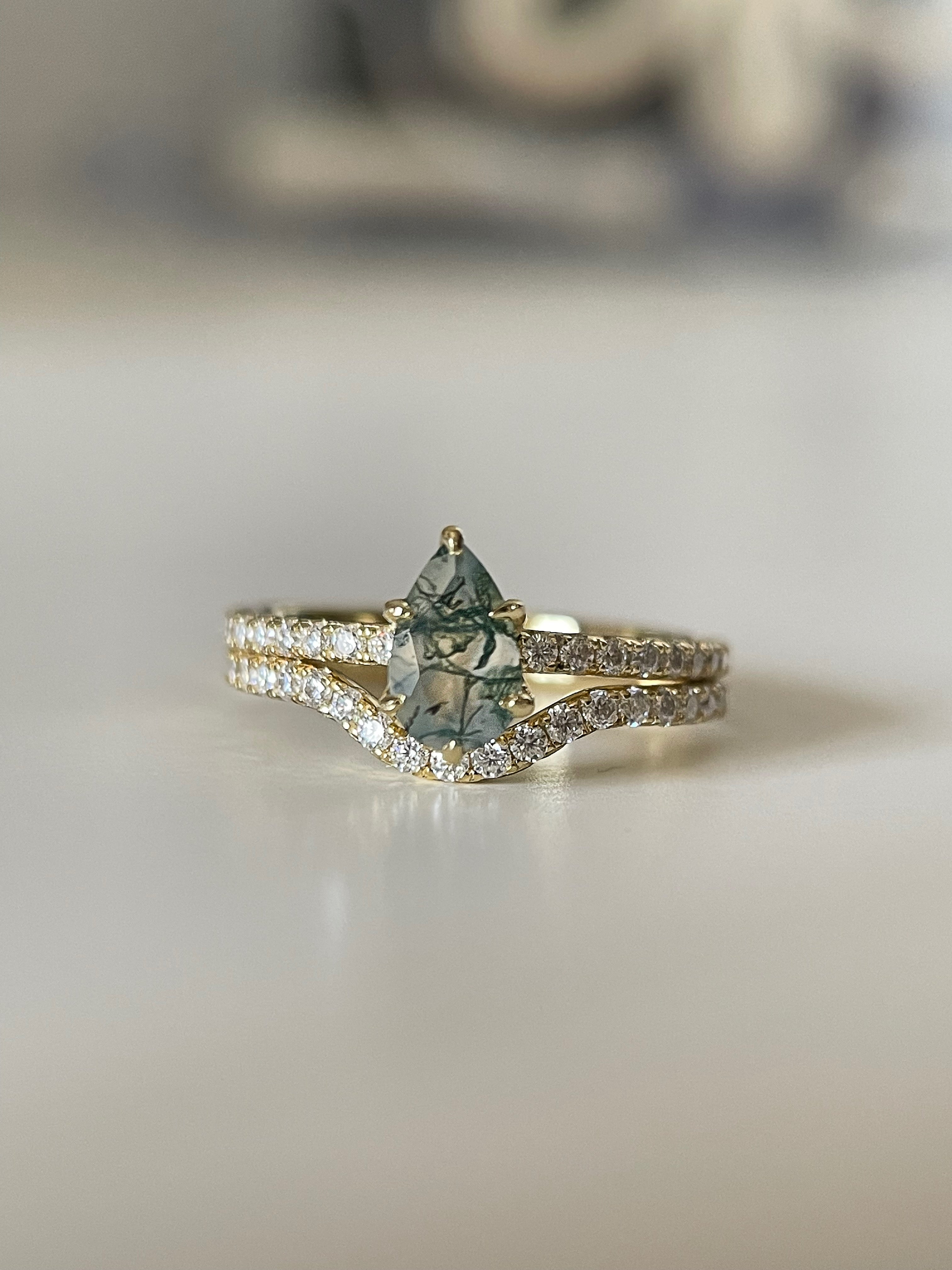 【Sylvan Covenant】Unique Handmade Natural Moss Agate Engagement Ring Set 2pcs 0.7ct Pear Shape