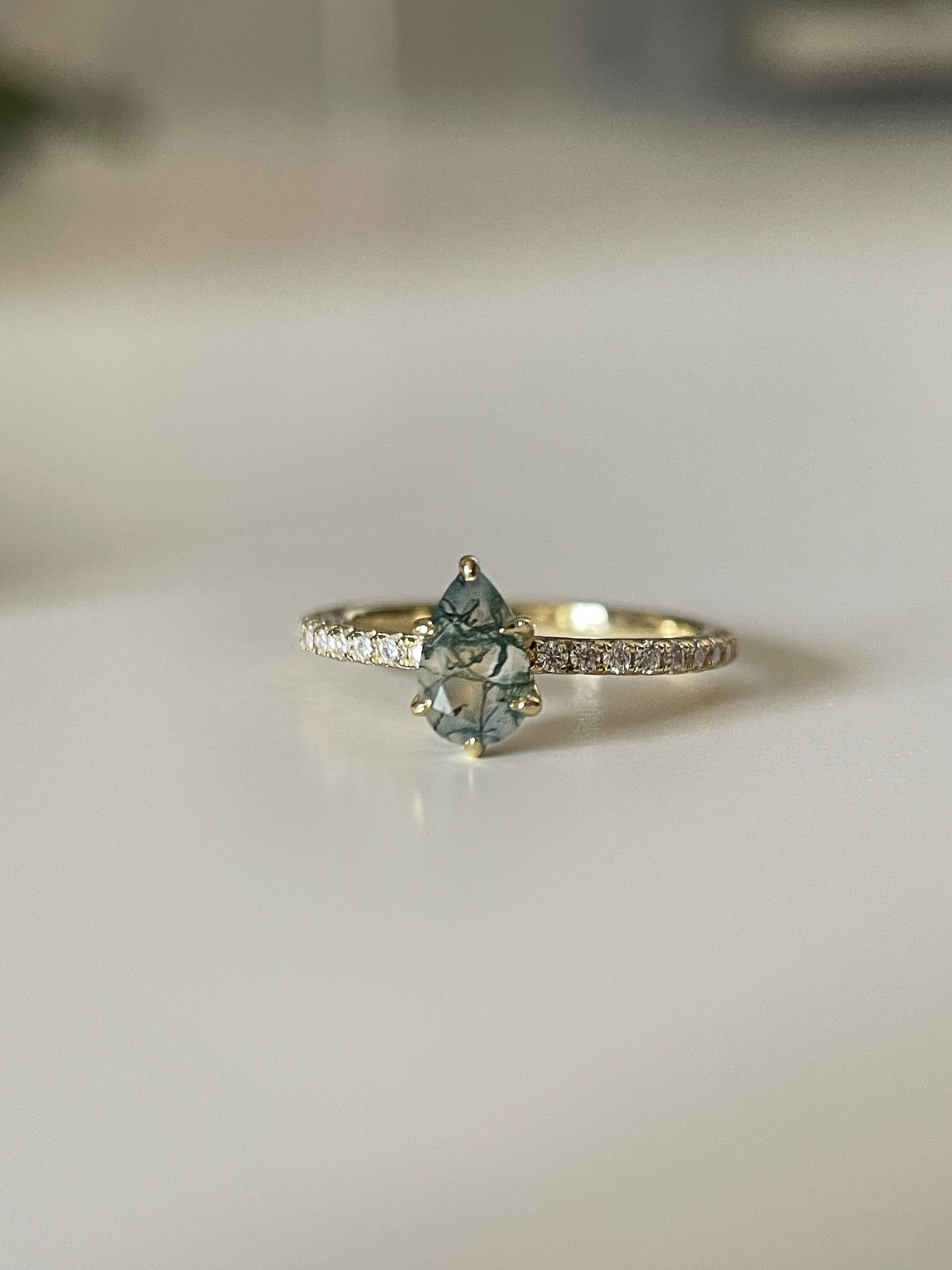 【Sylvan Covenant】Unique Handmade Natural Moss Agate Engagement Ring Set 2pcs 0.7ct Pear Shape