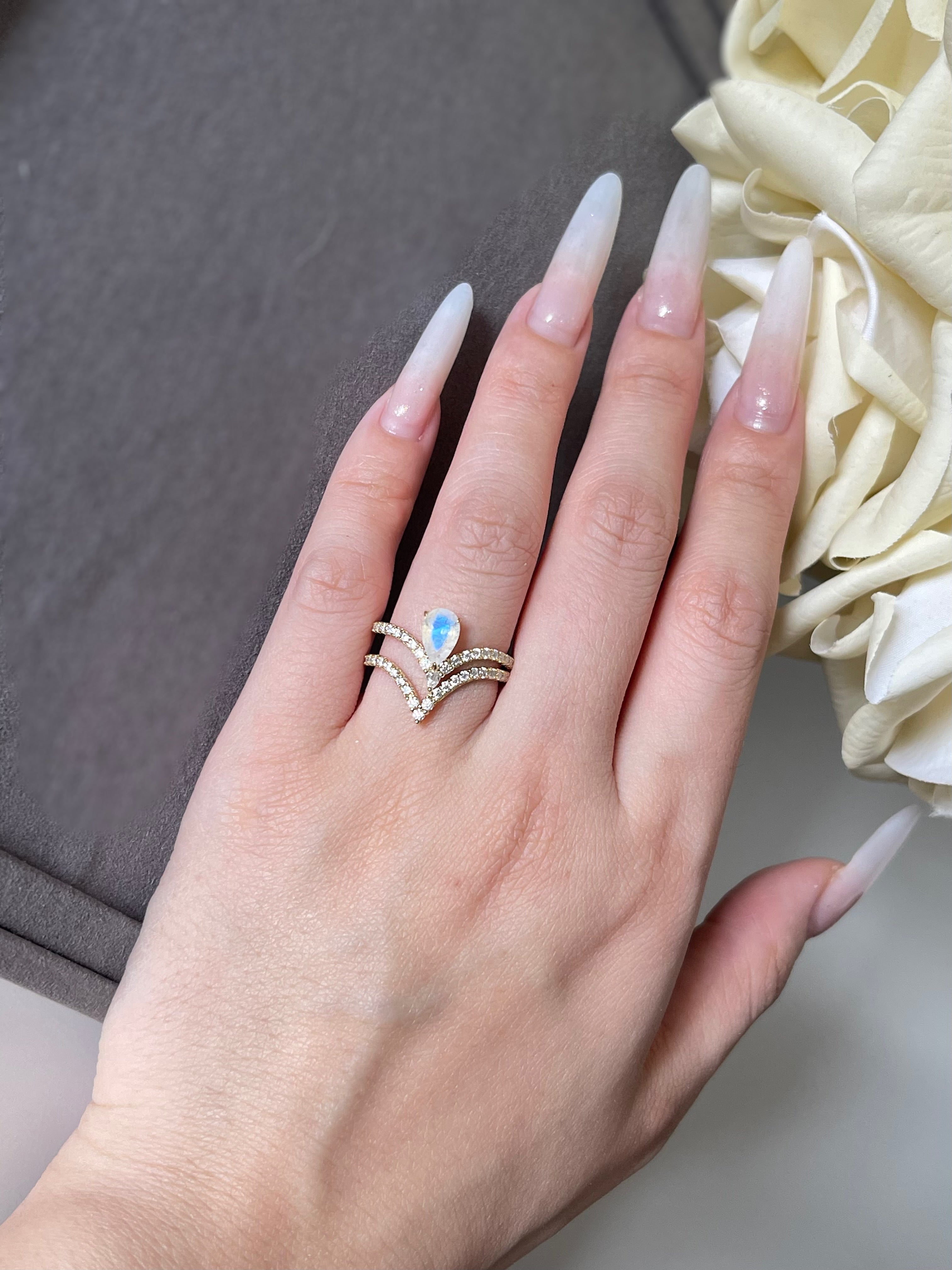 【Lumina Vow】Unique Handmade Natural Blue Moonstone Engagement Ring Set 2pcs 0.7ct Pear Shape