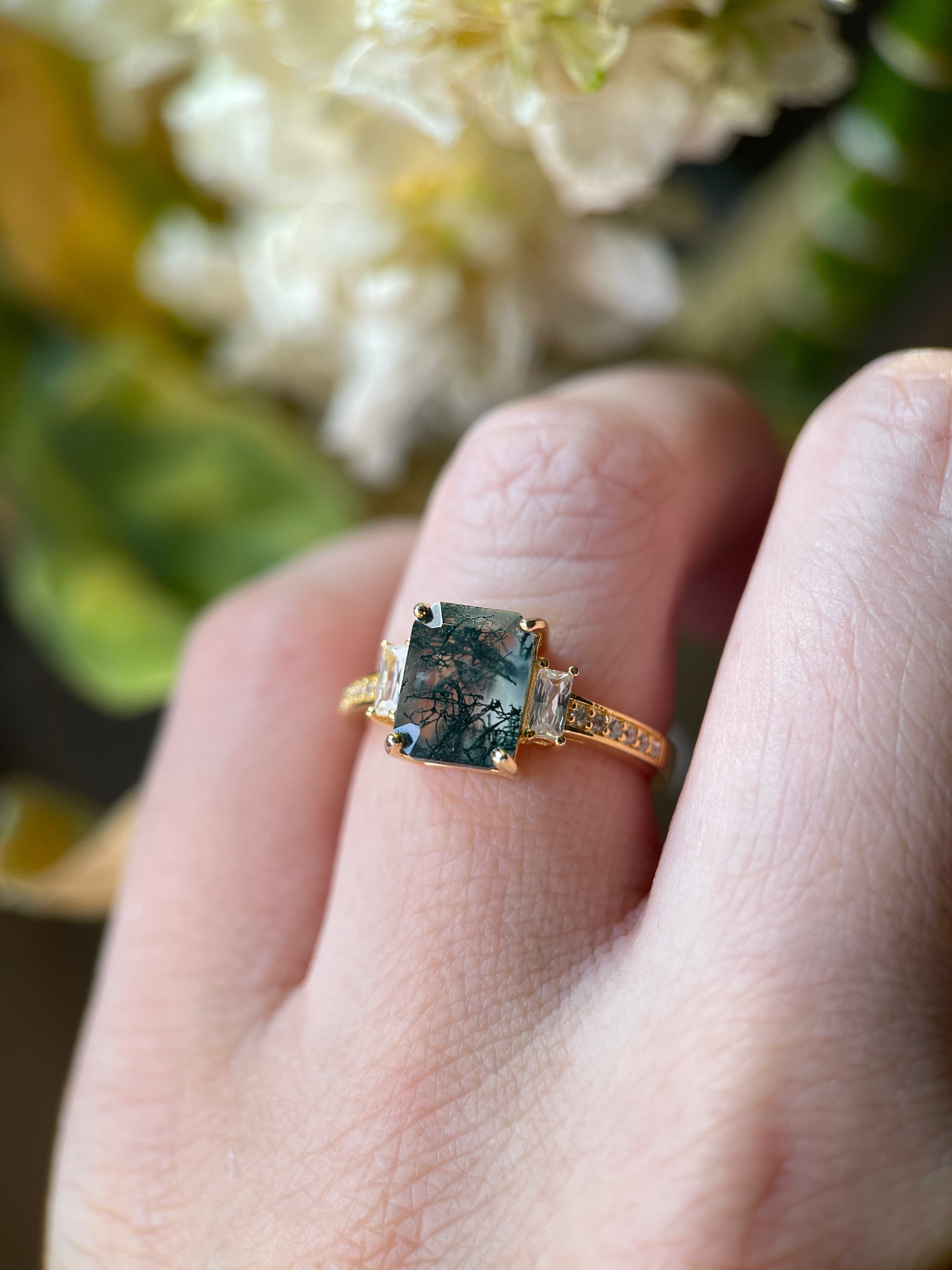 【Callista】Bague de fiançailles unique en agate mousse naturelle faite à la main, 2,5 ct, forme coussin