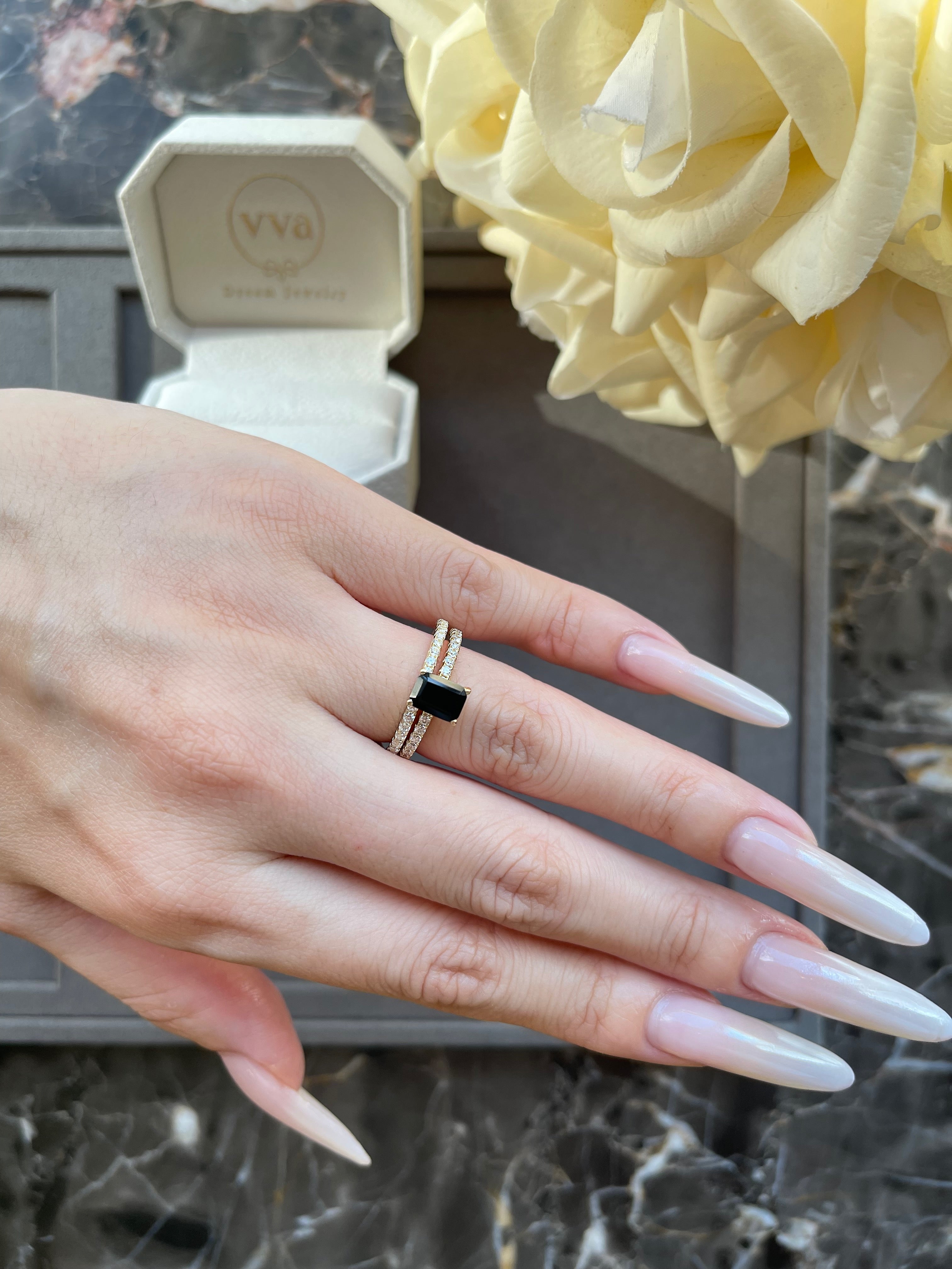 【Onyx Summetry】Handmade Natural Black Onyx Engagement Ring 1ct Baguette Shape
