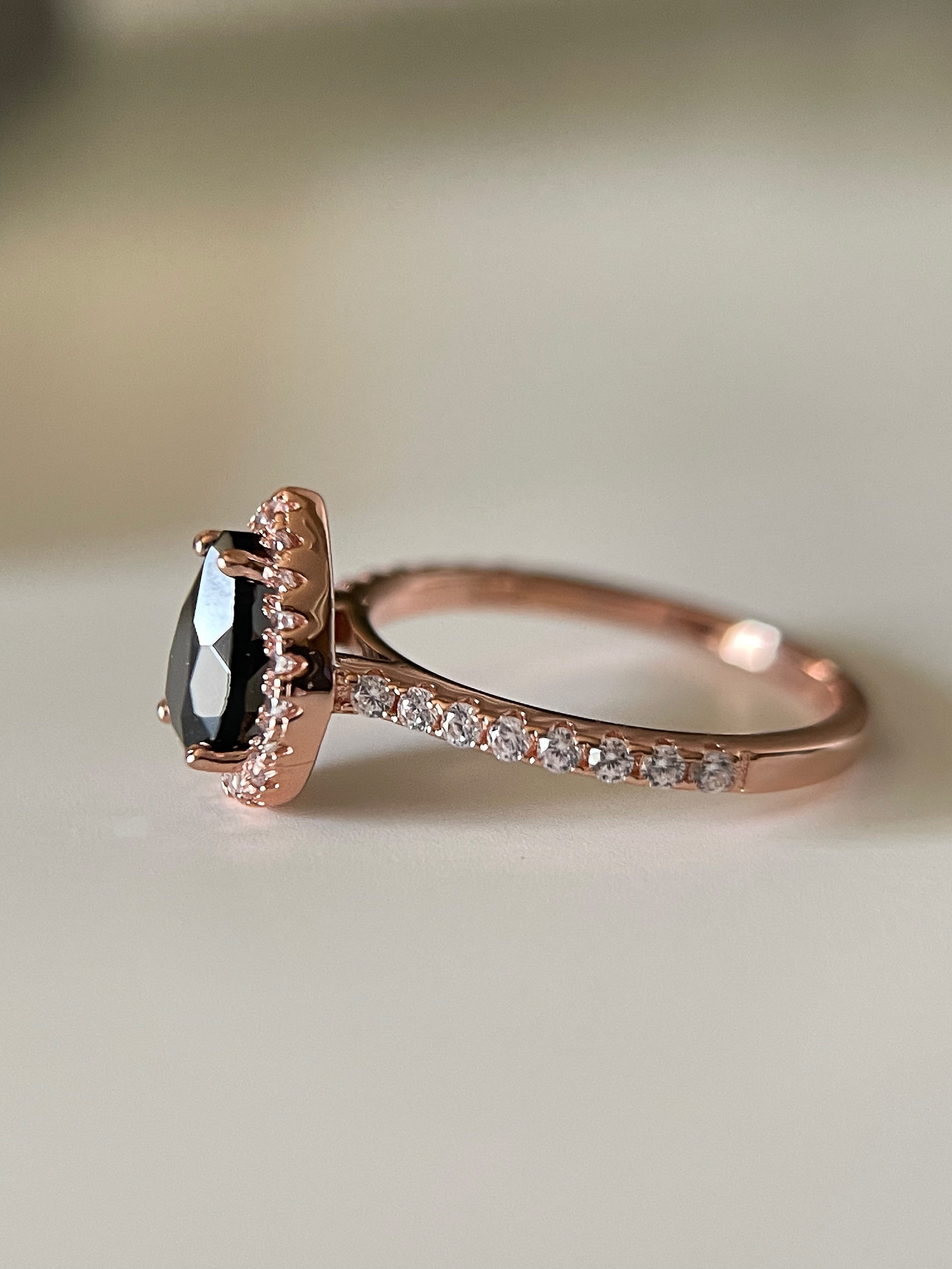 【Ebon Vortex】Handmade Natural Black Onyx Engagement Ring 0.8ct Pear Cut