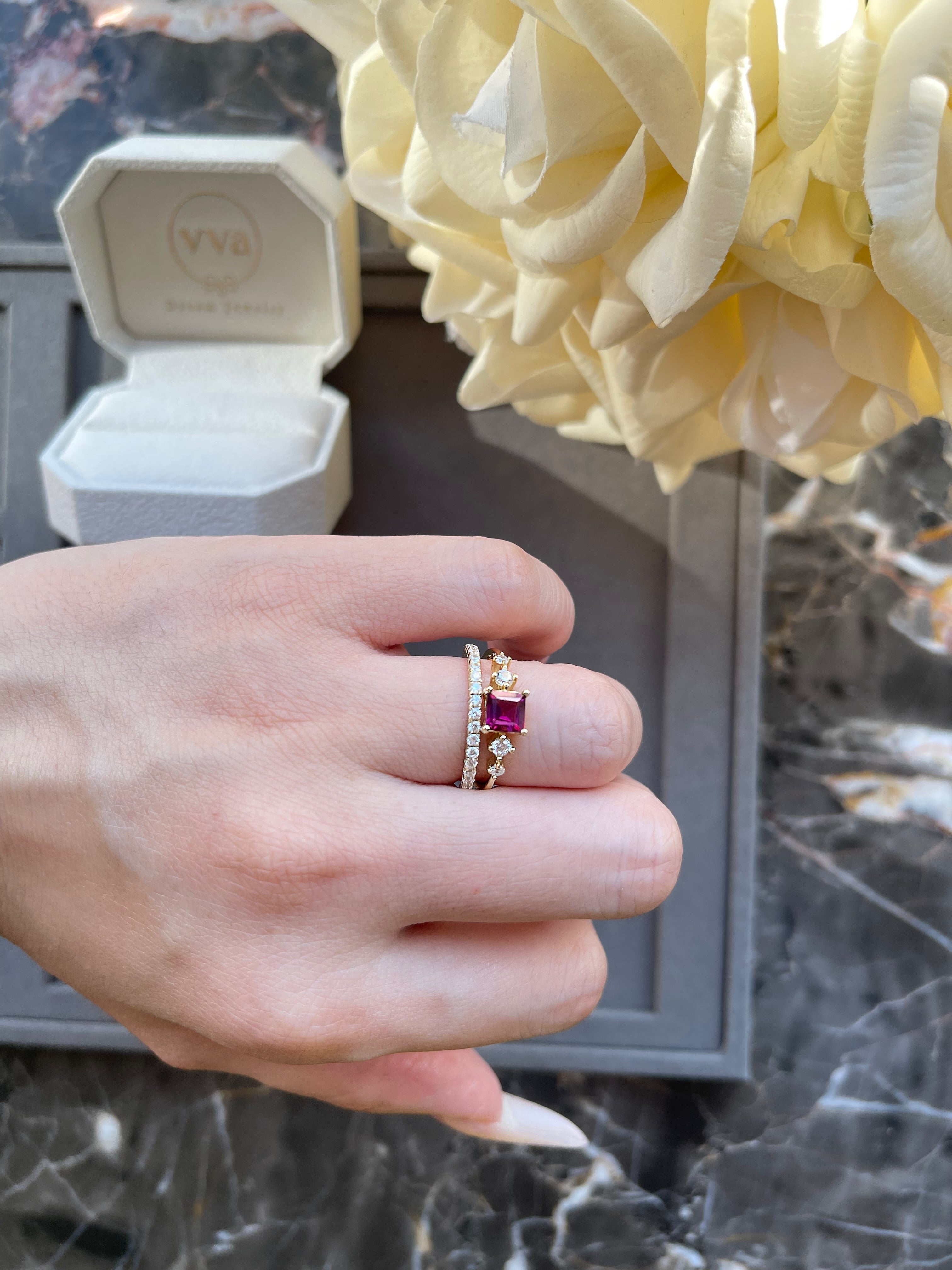 【Rosalind】Unique Handmade Natural Rhodolite Garnet Engagement Ring 0.75ct Princess Shape