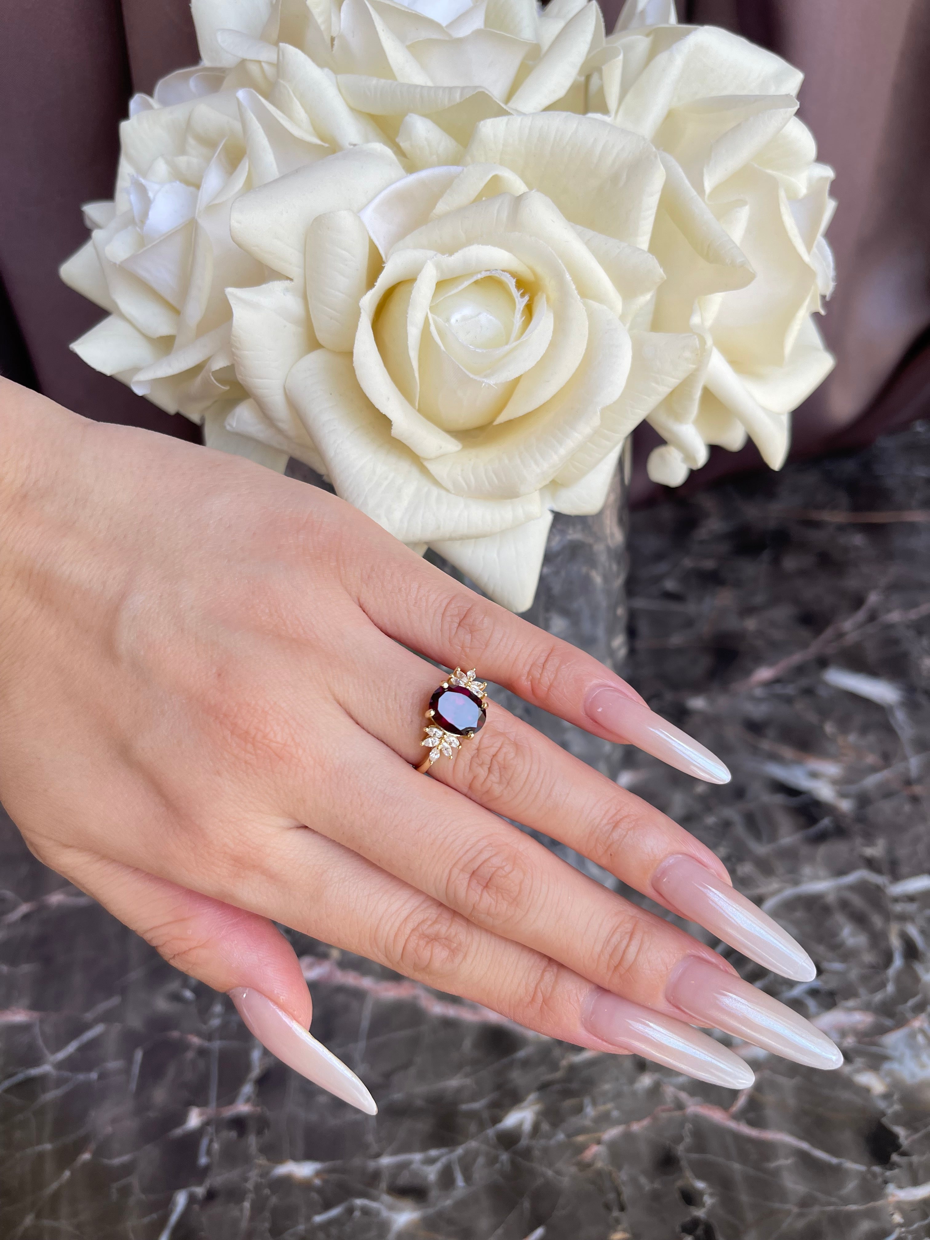 【SCARLETTE】Handmade Natural Rhodolite Garnet Engagement Ring Oval Shape 3ct