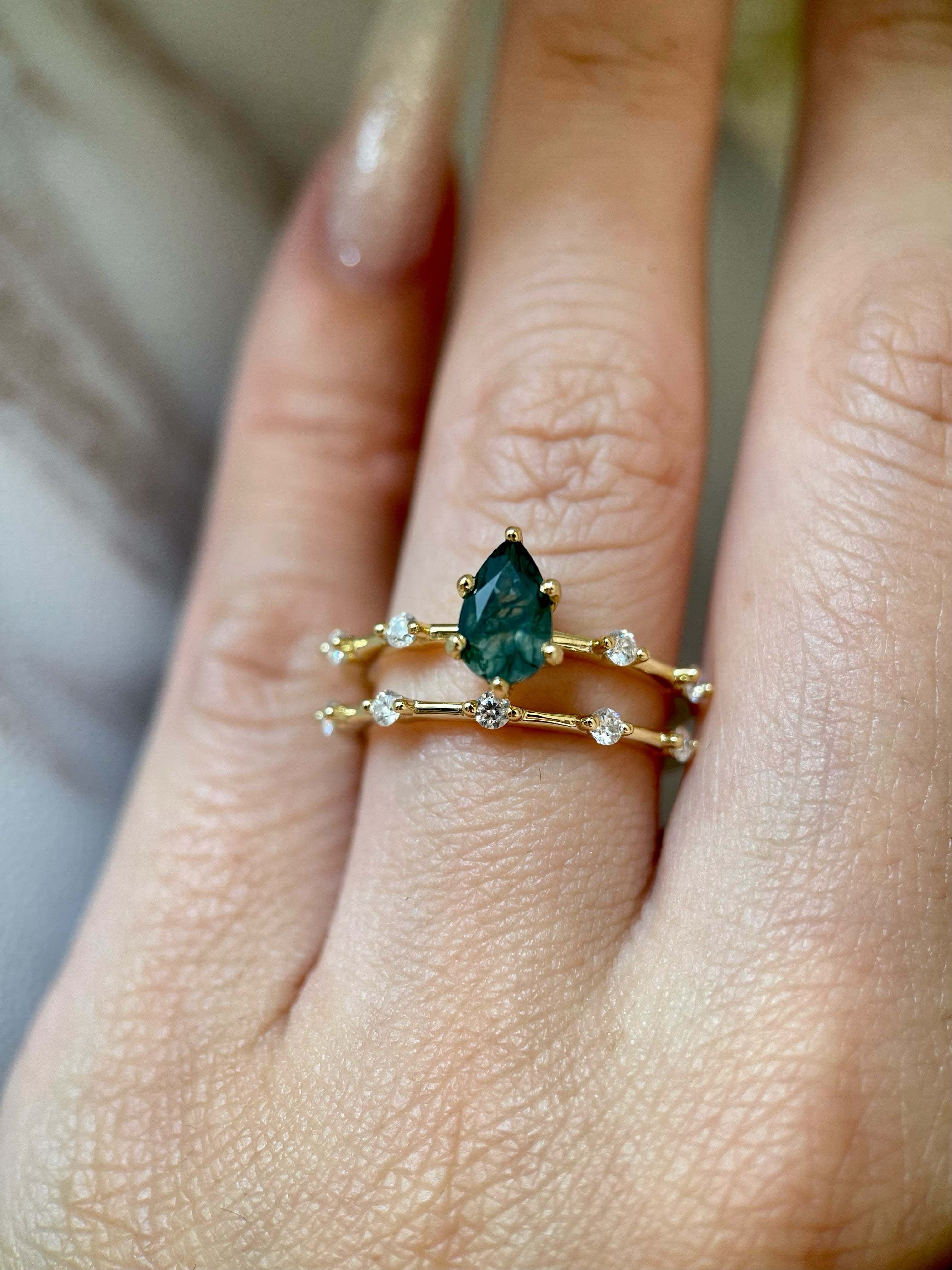 【Verdent Promise】Ensemble de 2 bagues de fiançailles uniques, faites à la main, en agate mousse naturelle de 0,75 ct, forme poire