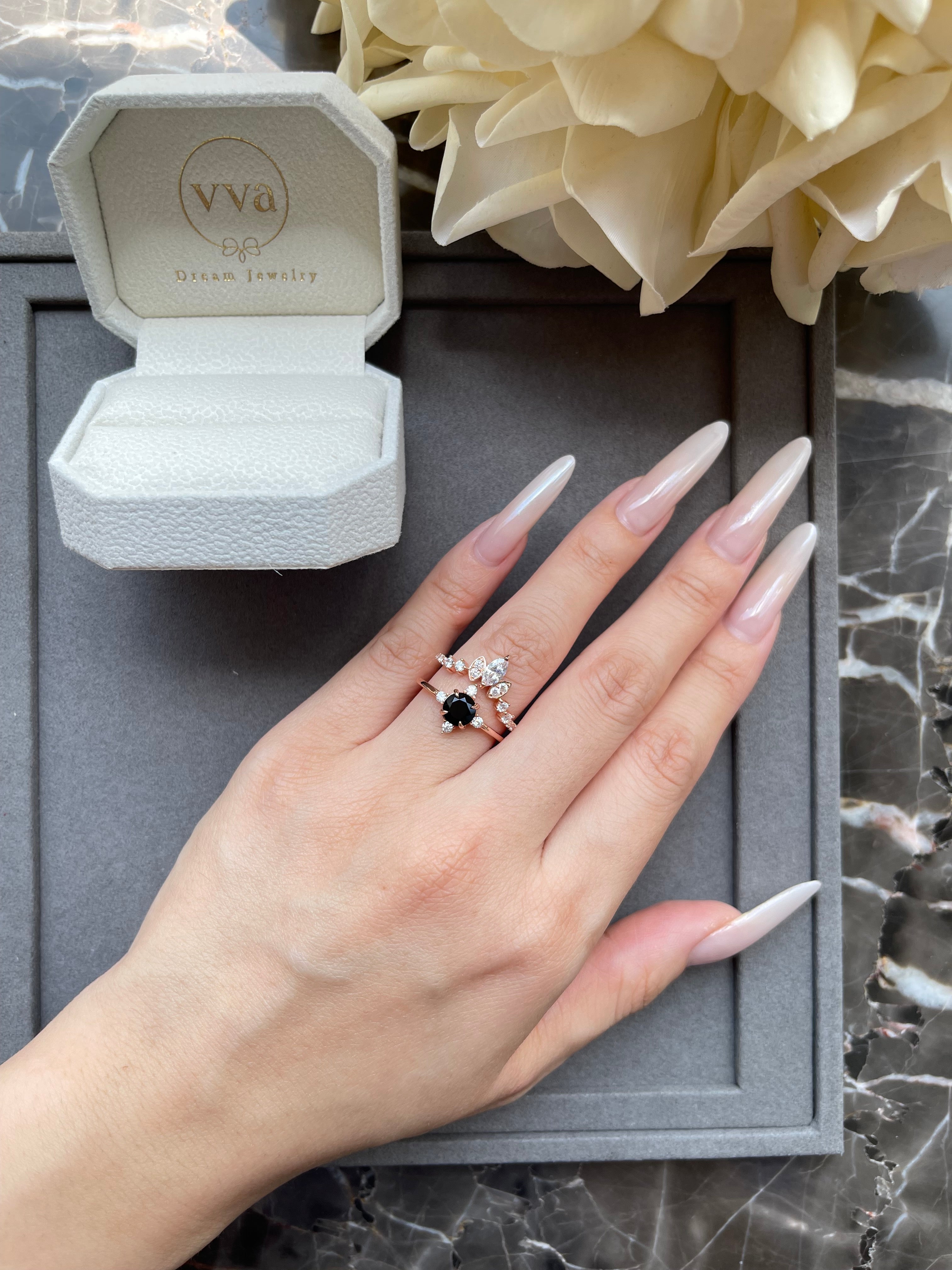 【HECATE】Unique Handmade Natural Black Onyx Engagement Ring Round Shape 0.8ct