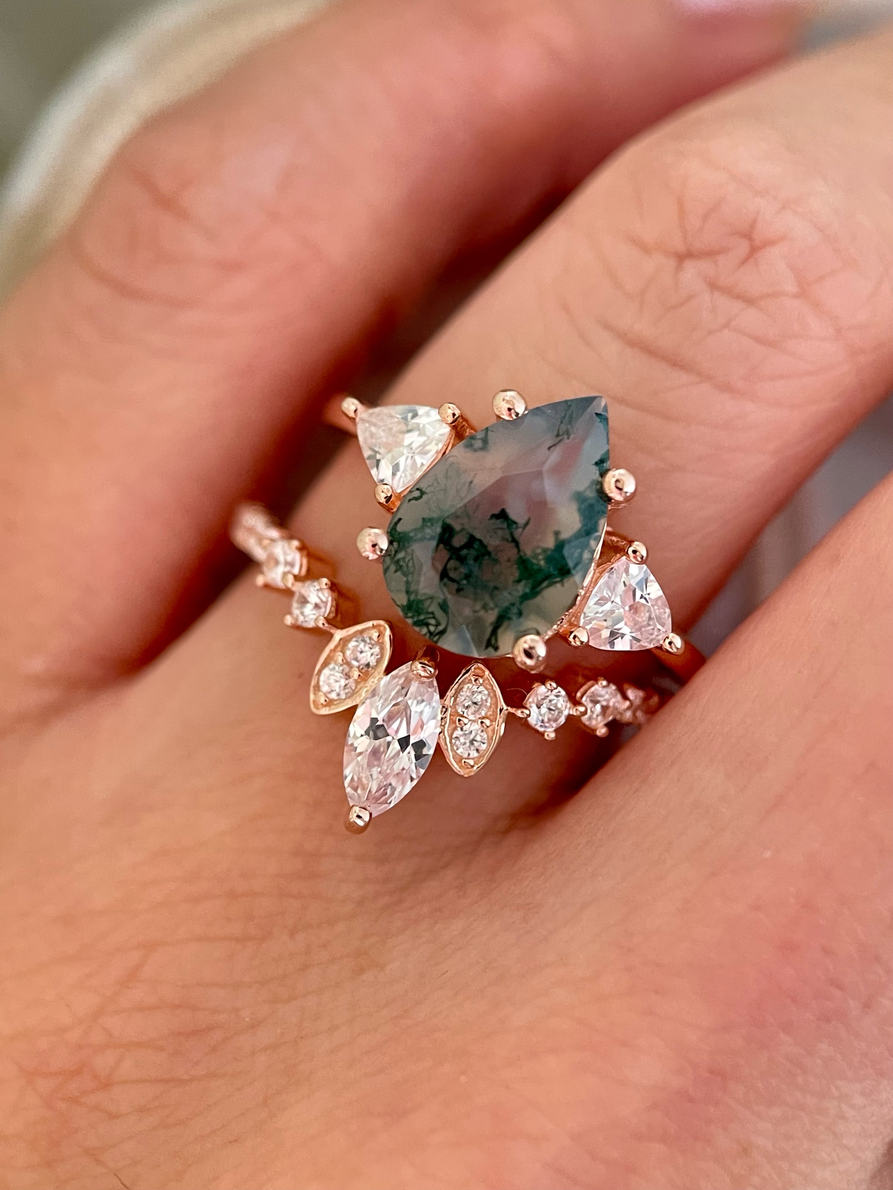 【ENSEMBLE NOISETTE】Ensemble de 2 bagues de fiançailles uniques, faites à la main, en agate mousse naturelle, 3 carats, forme poire