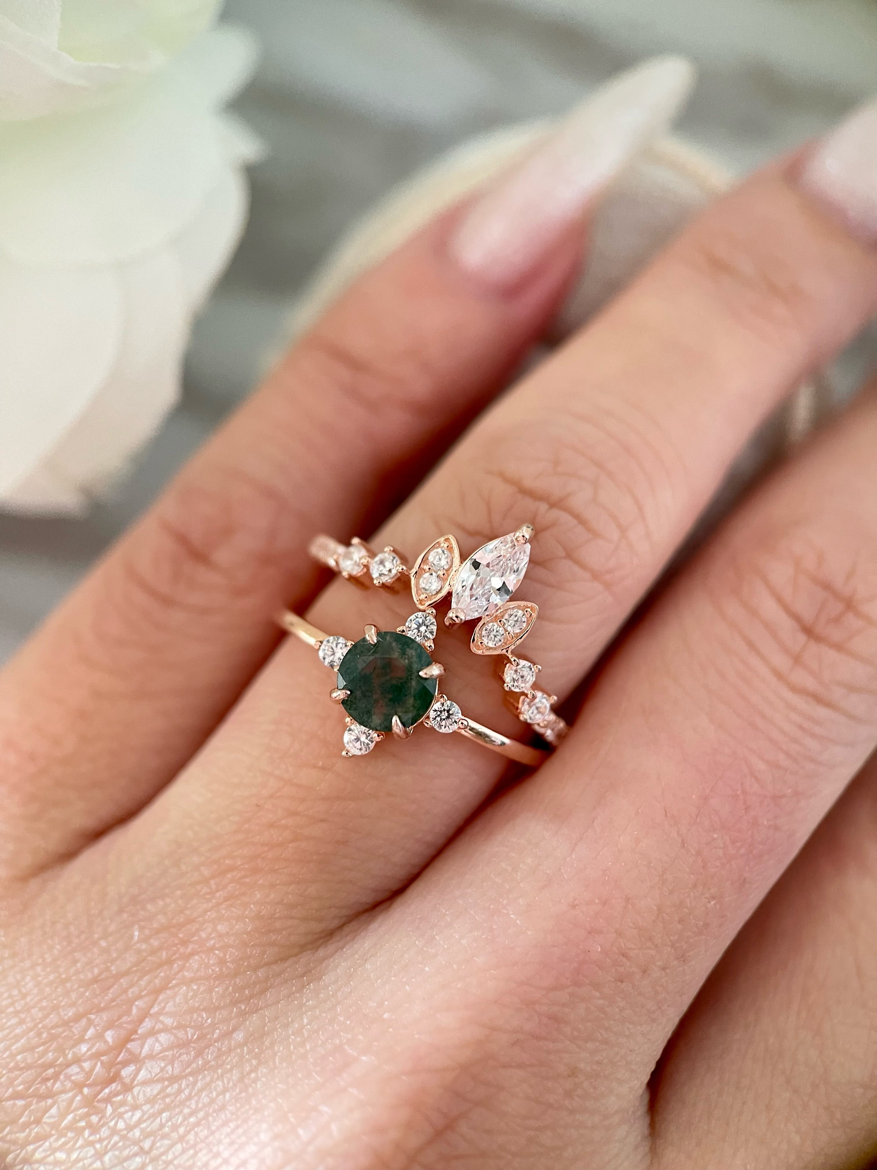 【ENSEMBLE THAILA】Ensemble unique de bagues de fiançailles artisanales en agate mousse naturelle, 2 pièces, forme ronde, 0,8 ct