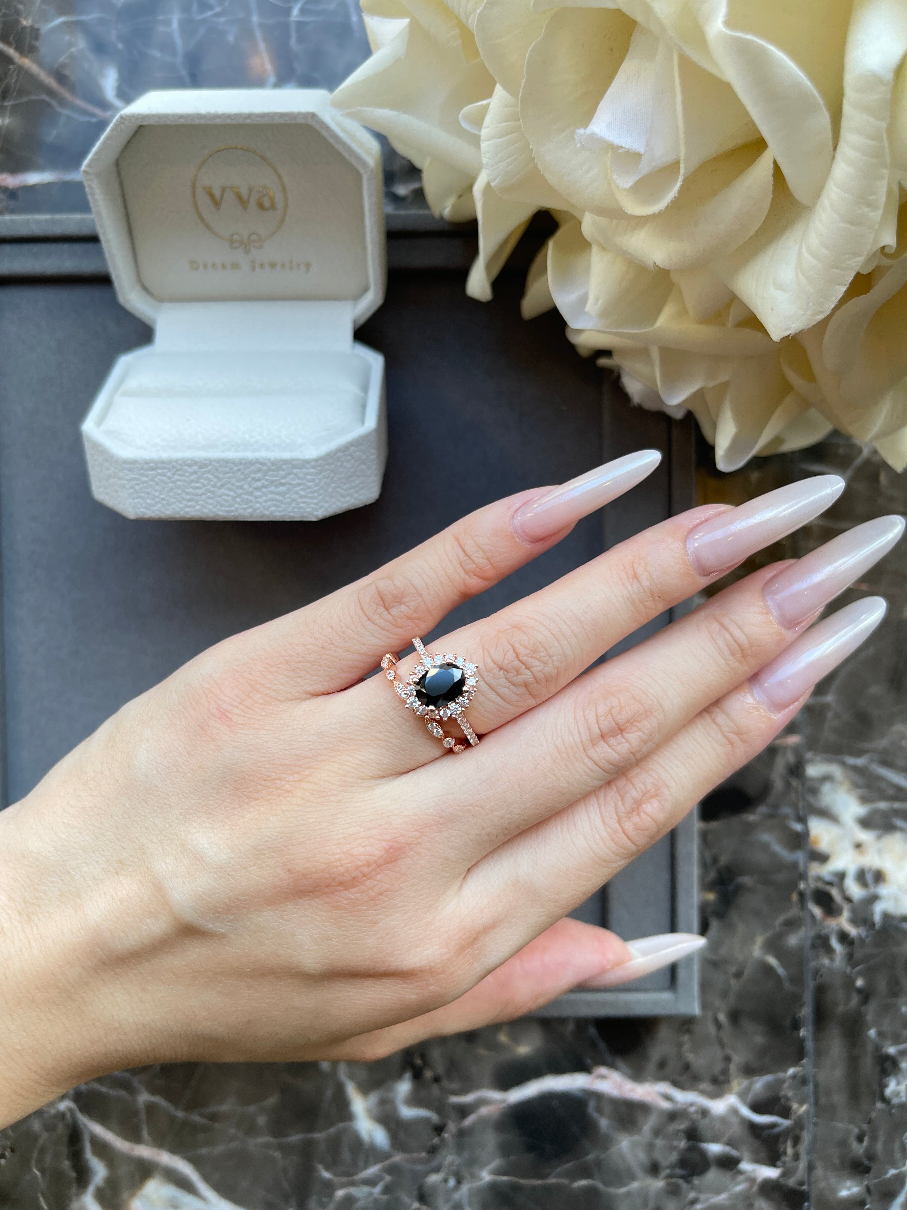 【Vespera】Handmade Natural Black Onyx Engagement Ring 1.5ct Oval Shape