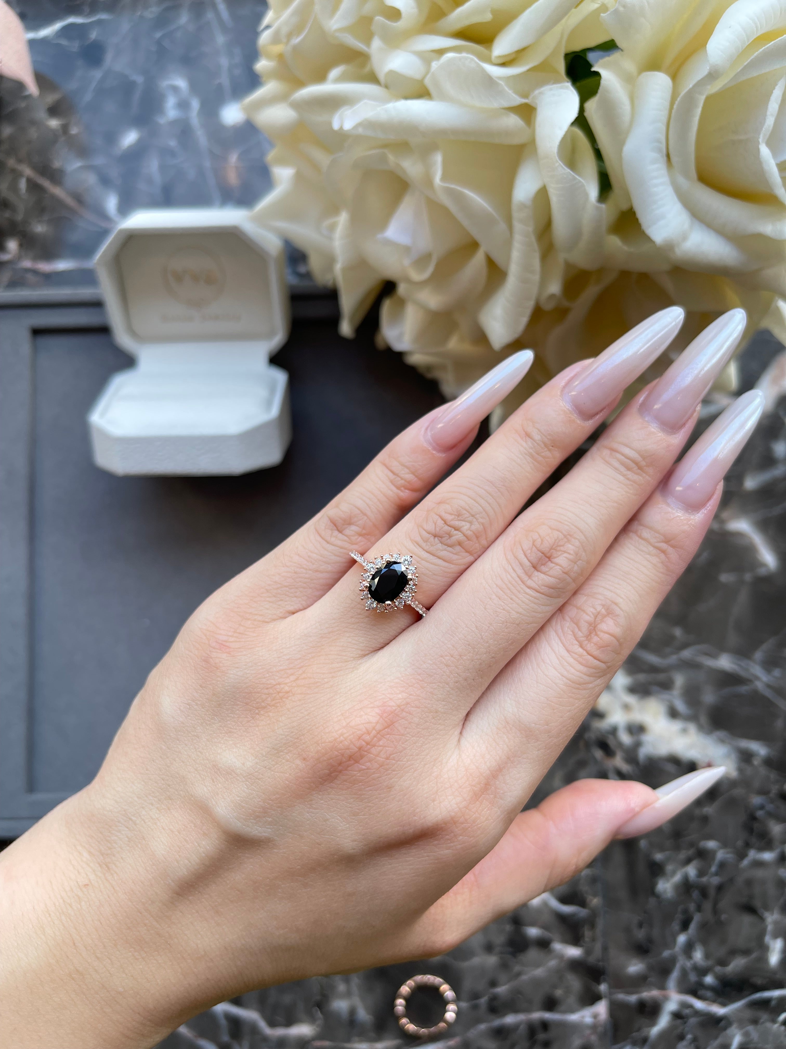 【Vespera】Handmade Natural Black Onyx Engagement Ring 1.5ct Oval Shape