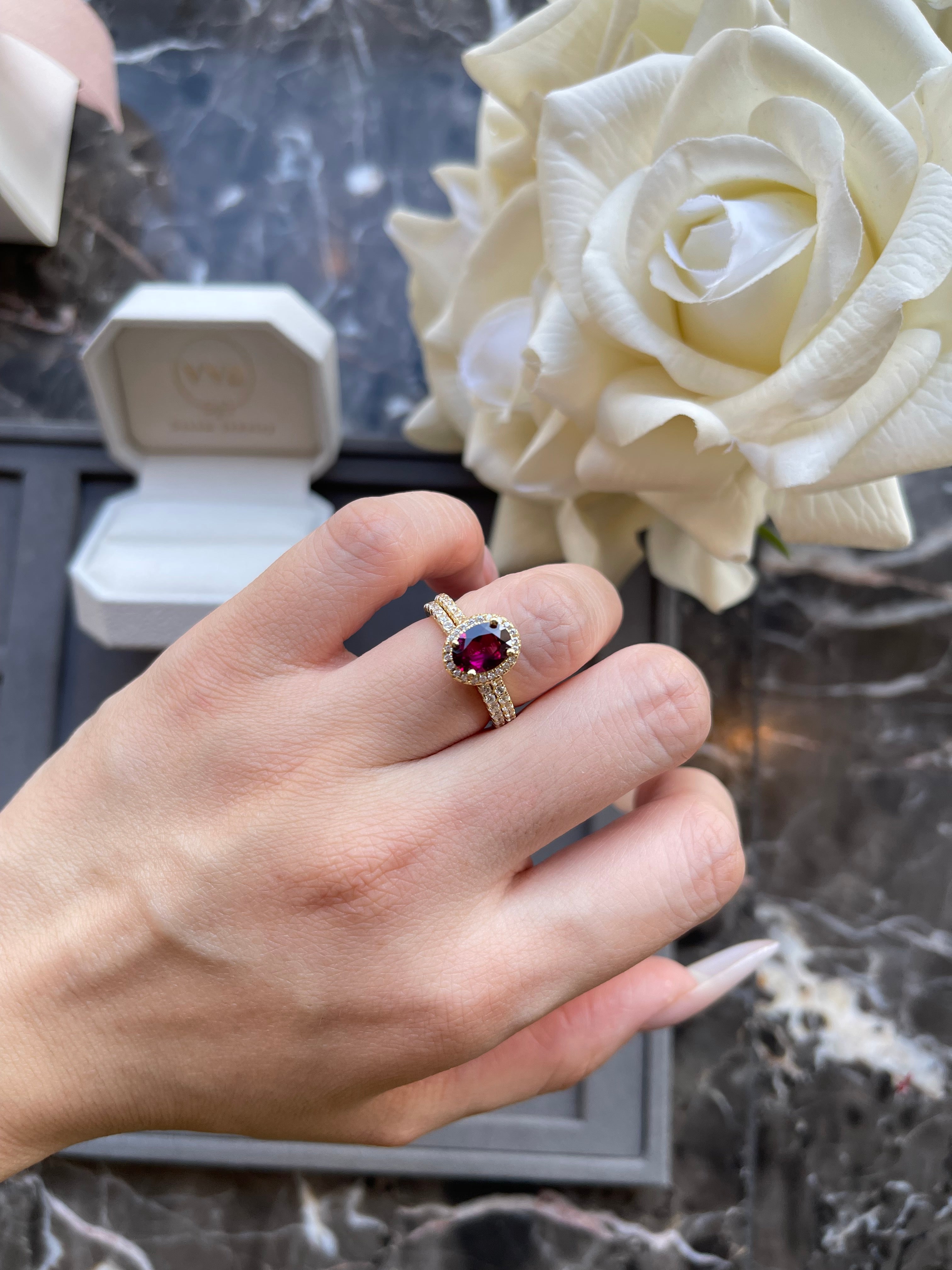 【Amara Cascade】Unique Handmade Natural Rhodolite Garnet Engagement Ring 1.5ct Oval Shape