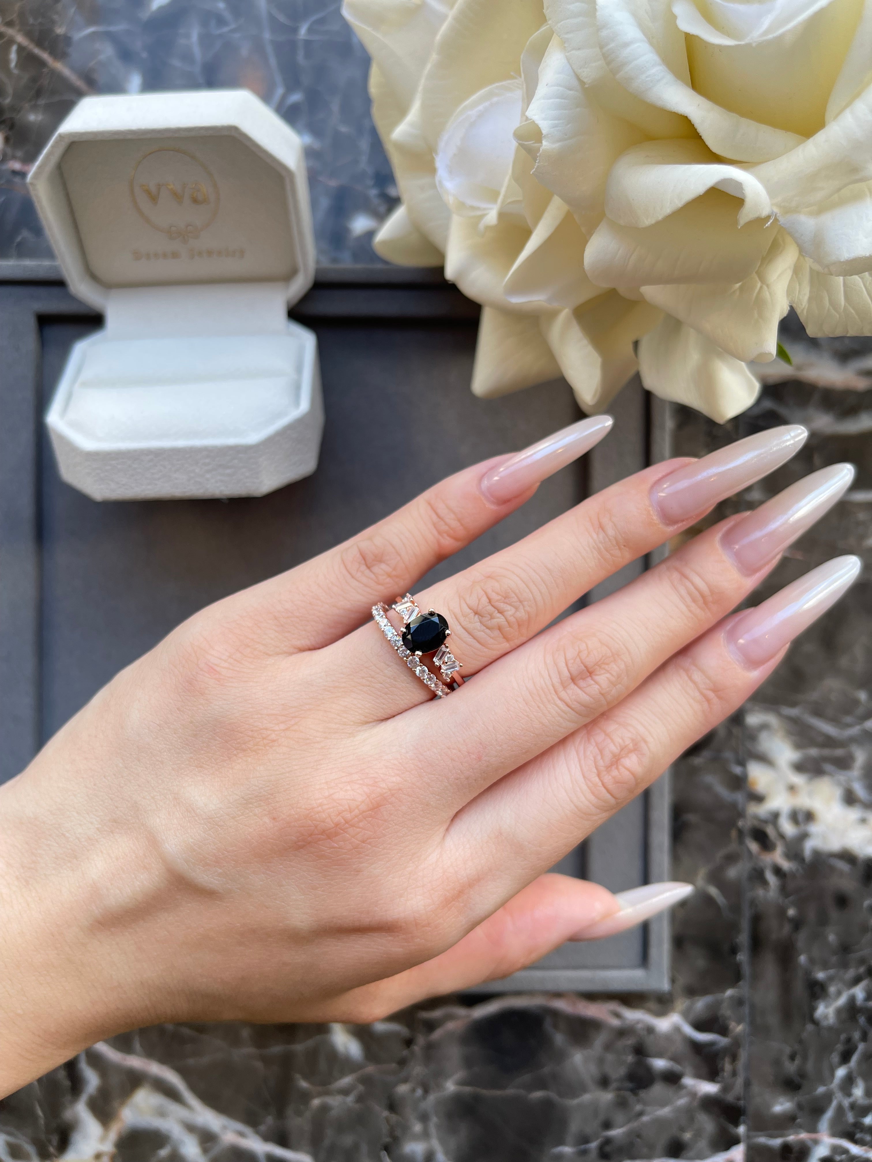 【Eclipsa】Handmade Natural Black Onyx Engagement Ring 1.5ct Oval Cut