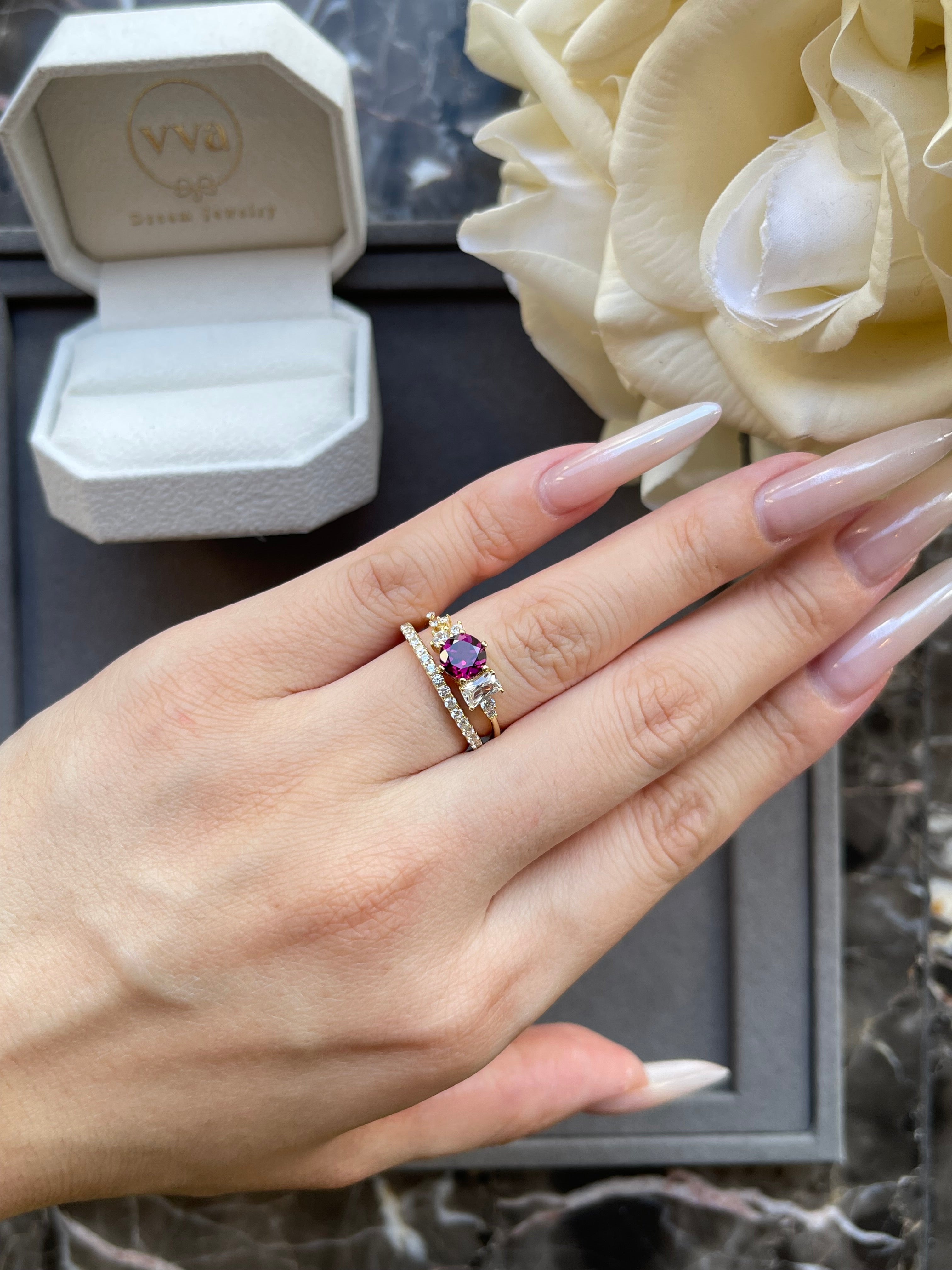 【Amaranth Set】Unique Handmade Natural Rhodolite Garnet Engagement Ring Set 2pcs 0.8ct Round Cut