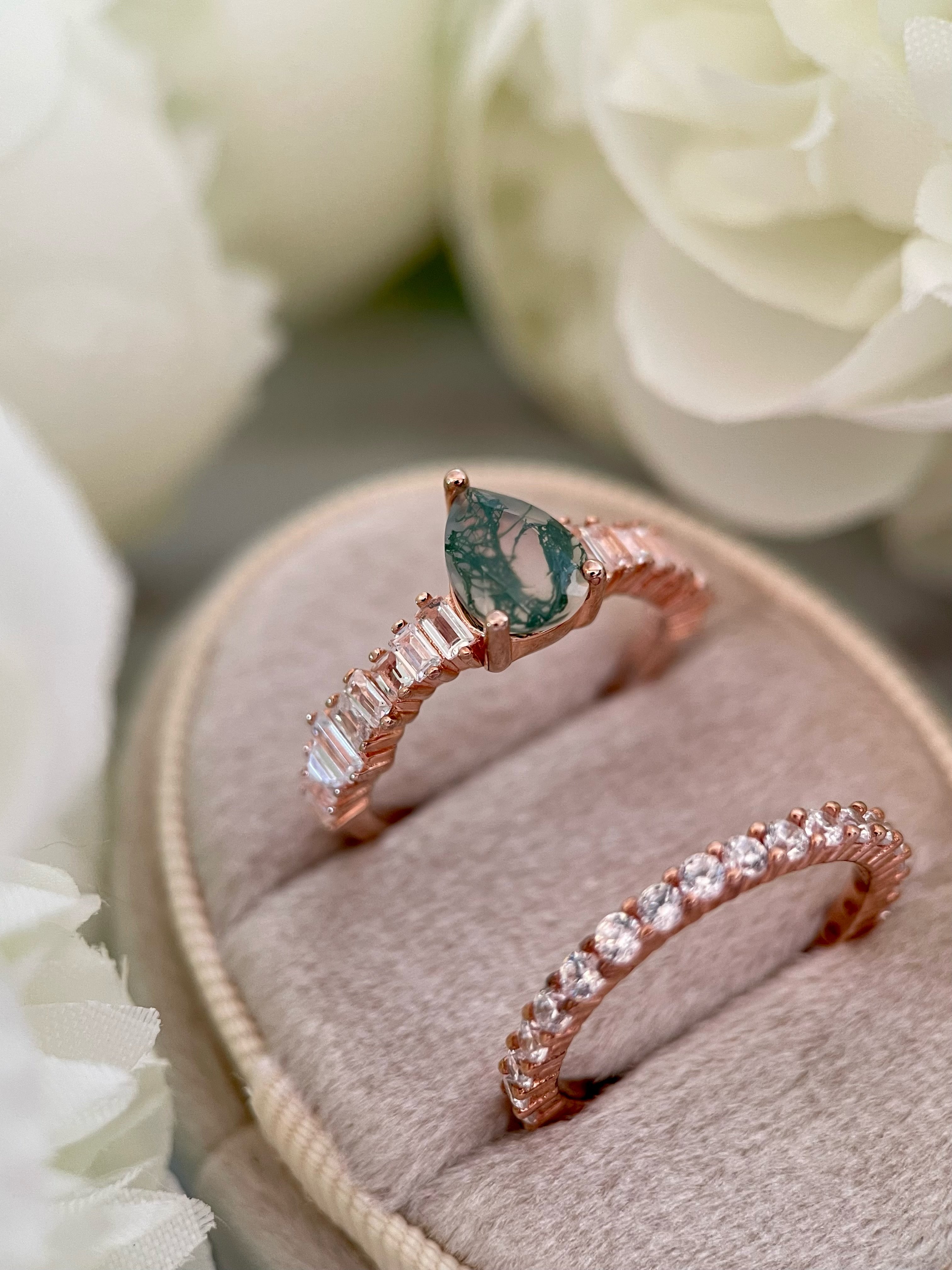 【Ensemble Dewdrop Canopy】Ensemble de bagues de fiançailles unique, fait main, en agate mousse naturelle, 2 pièces, 0,8 ct, forme poire