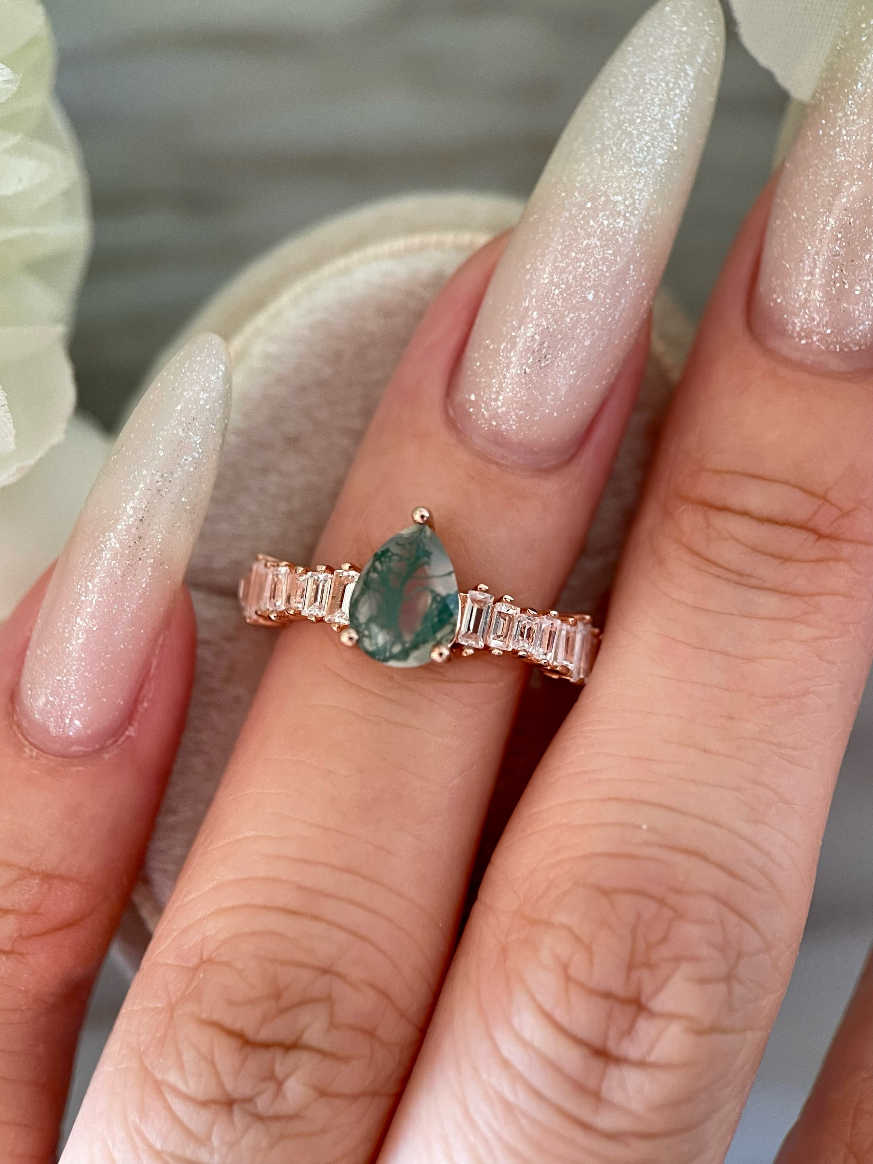 【Dewdrop Canopy】Unique Handmade Natural Moss Agate Engagement Ring 0.8ct Pear Shape