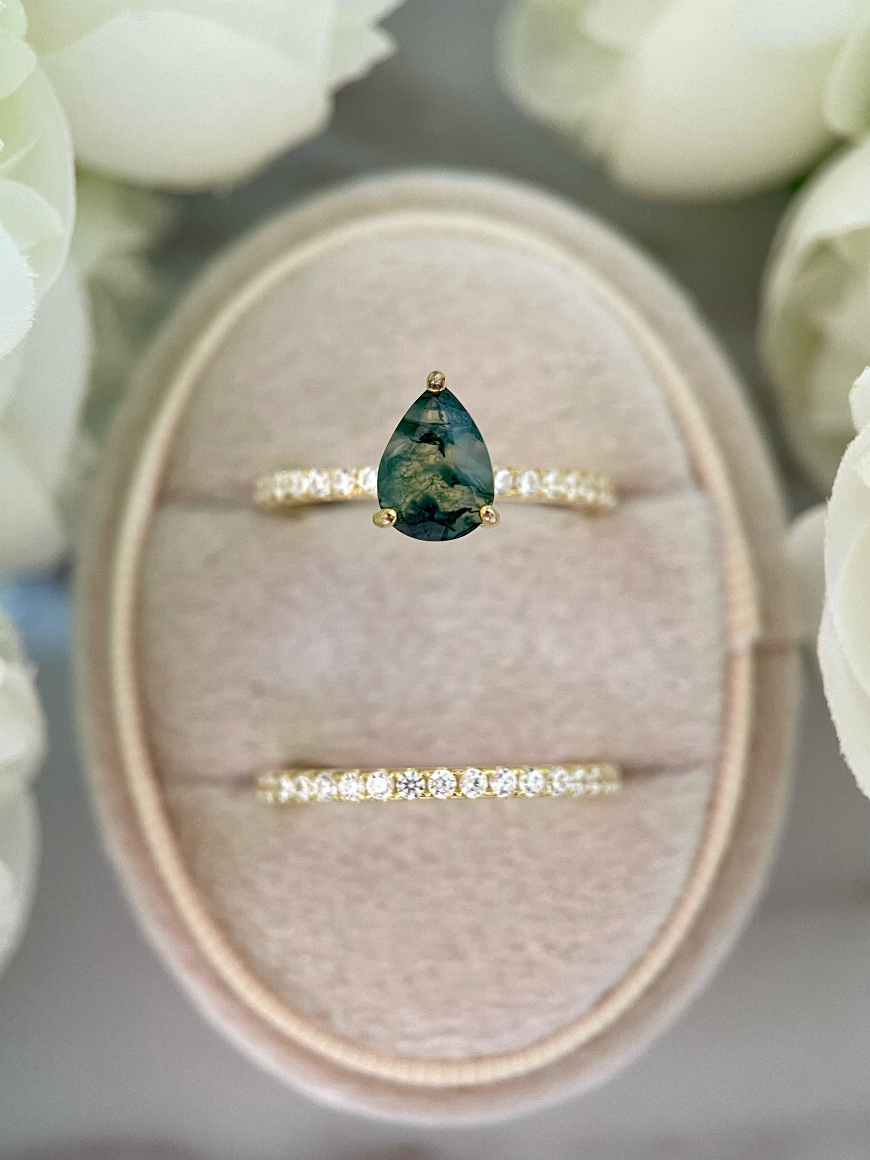 【Naiad Set】Unique Handmade Natural Moss Agate Engagement Ring Set 2pcs 0.8ct Pear Shape