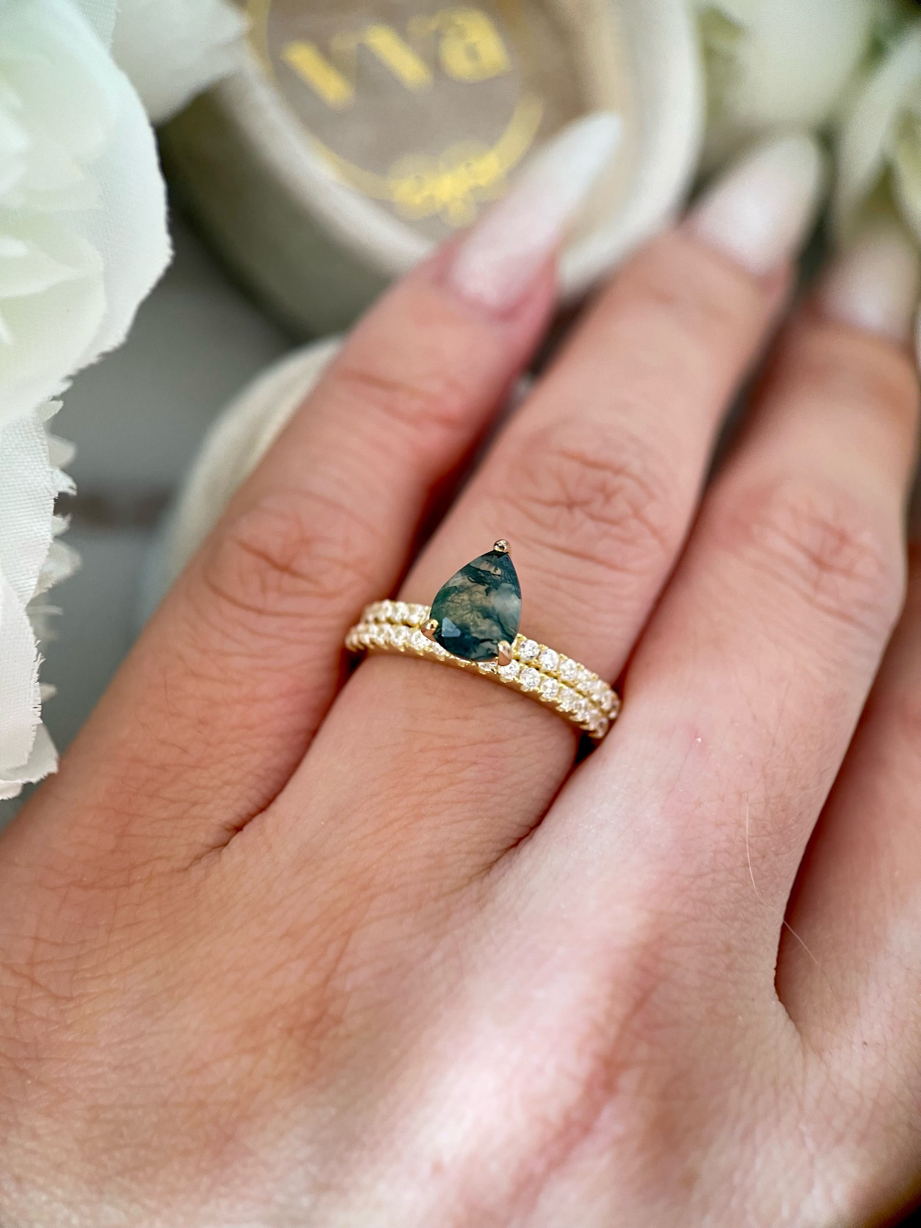 【Naiad Set】Unique Handmade Natural Moss Agate Engagement Ring Set 2pcs 0.8ct Pear Shape