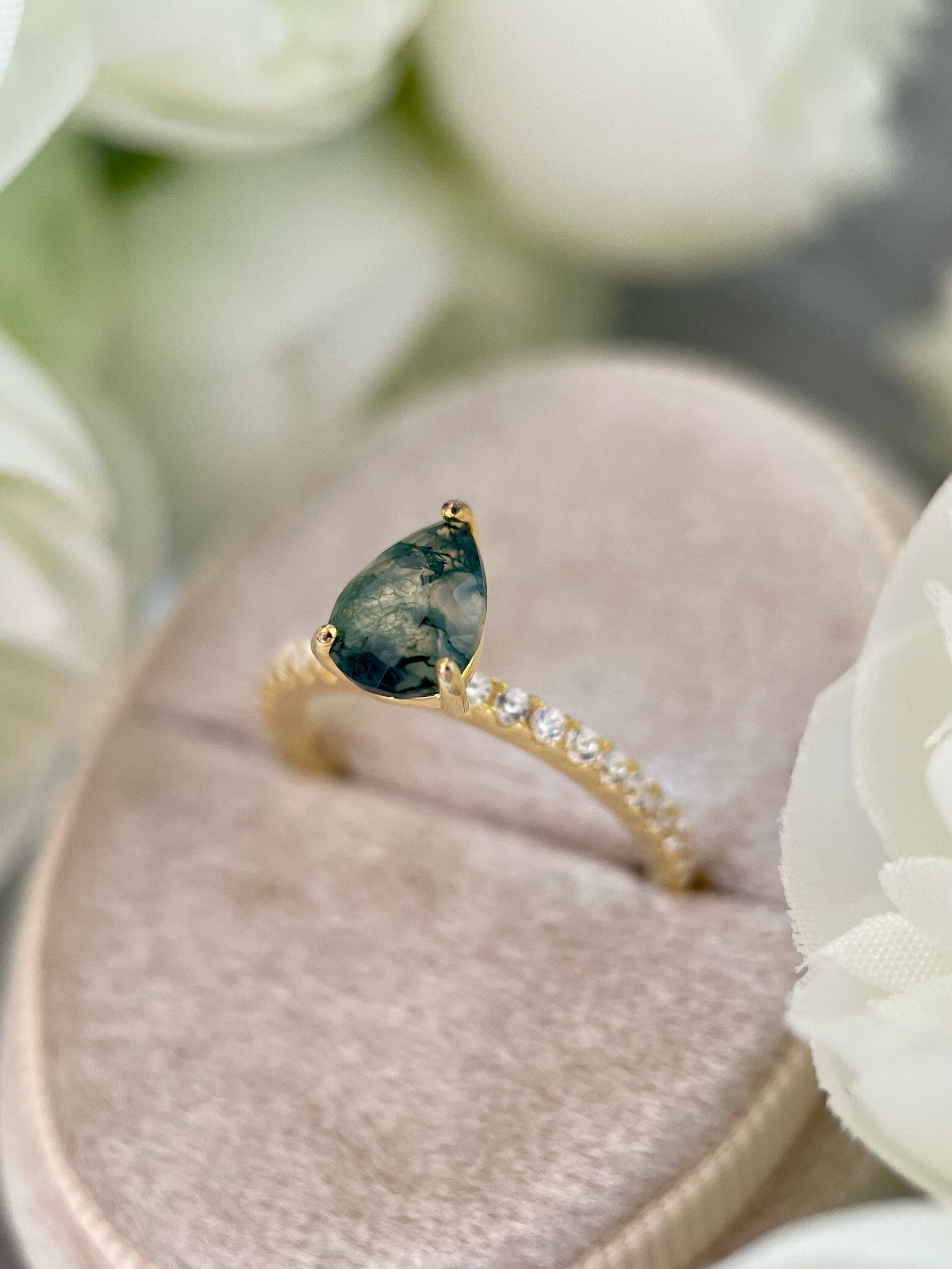 【Naiad】Unique Handmade Natural Moss Agate Engagement Ring 0.8ct Pear Cut