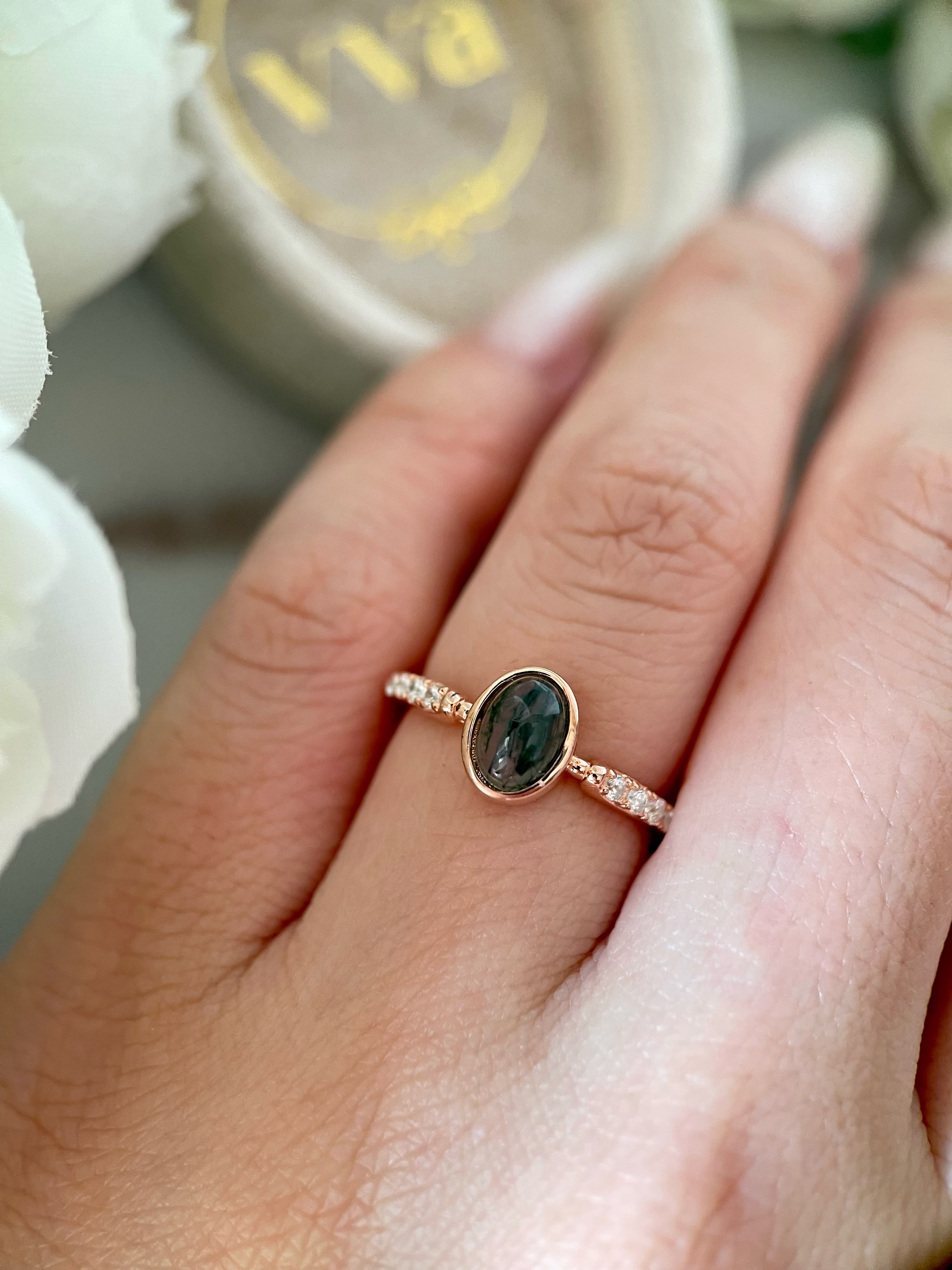 【Mossward】Bague de fiançailles unique en agate mousse naturelle faite à la main, de forme ovale, 0,8 ct