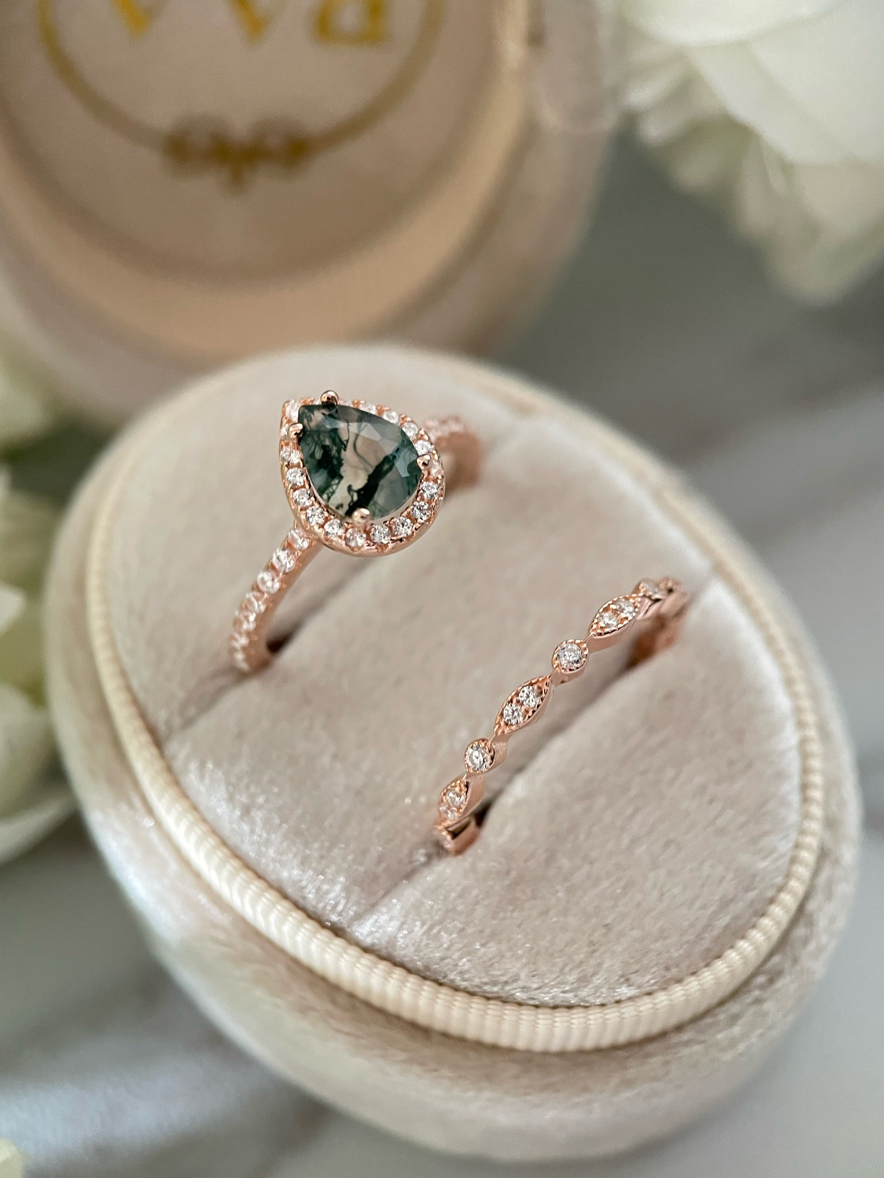 【Ensemble Verdian】Ensemble unique de bagues de fiançailles artisanales en agate mousse naturelle, 2 pièces, 0,8 ct, forme poire