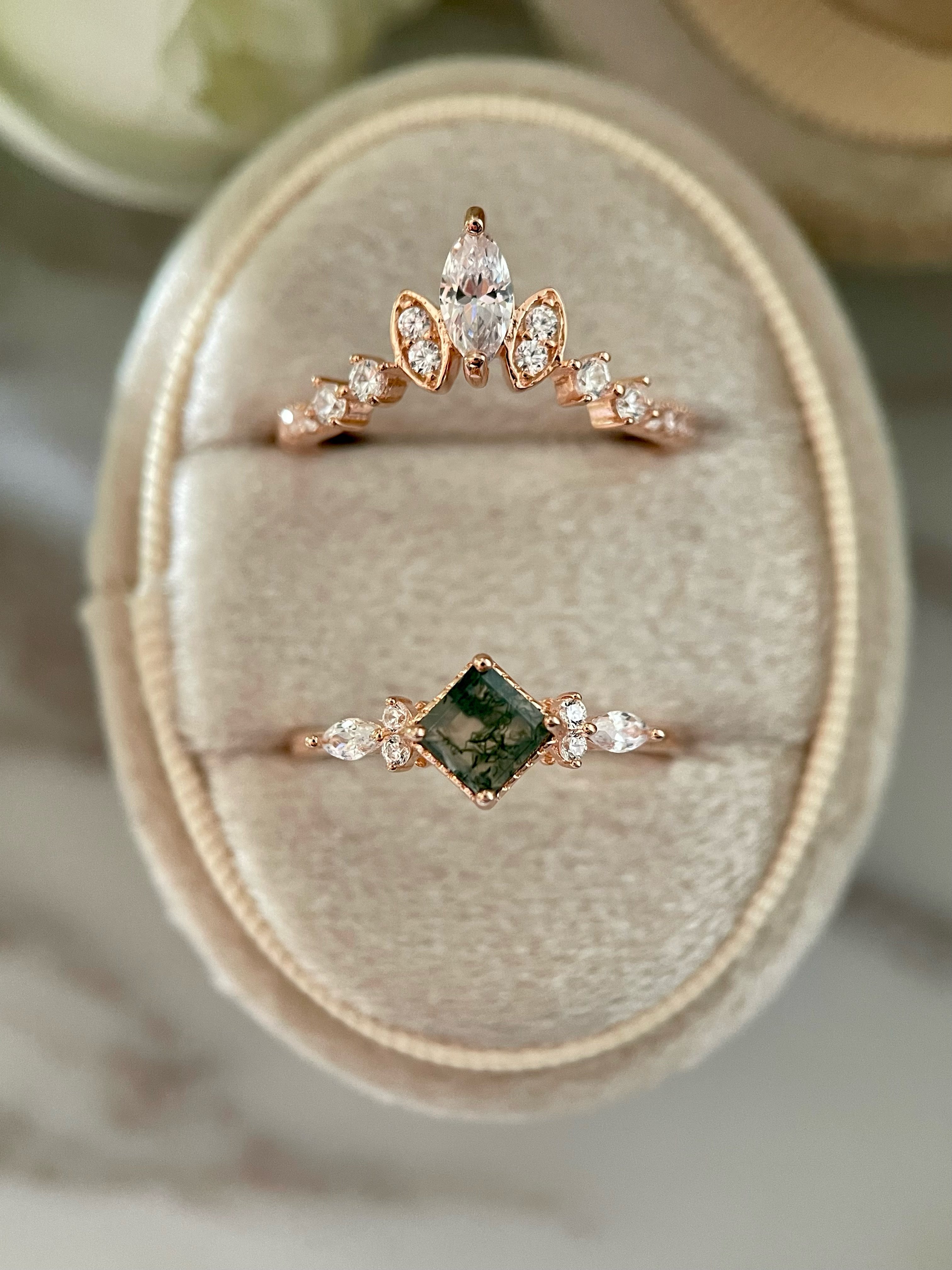 【ENSEMBLE GAIA】Ensemble de 2 bagues de fiançailles uniques, faites à la main, en agate mousse naturelle de 0,75 ct, forme princesse