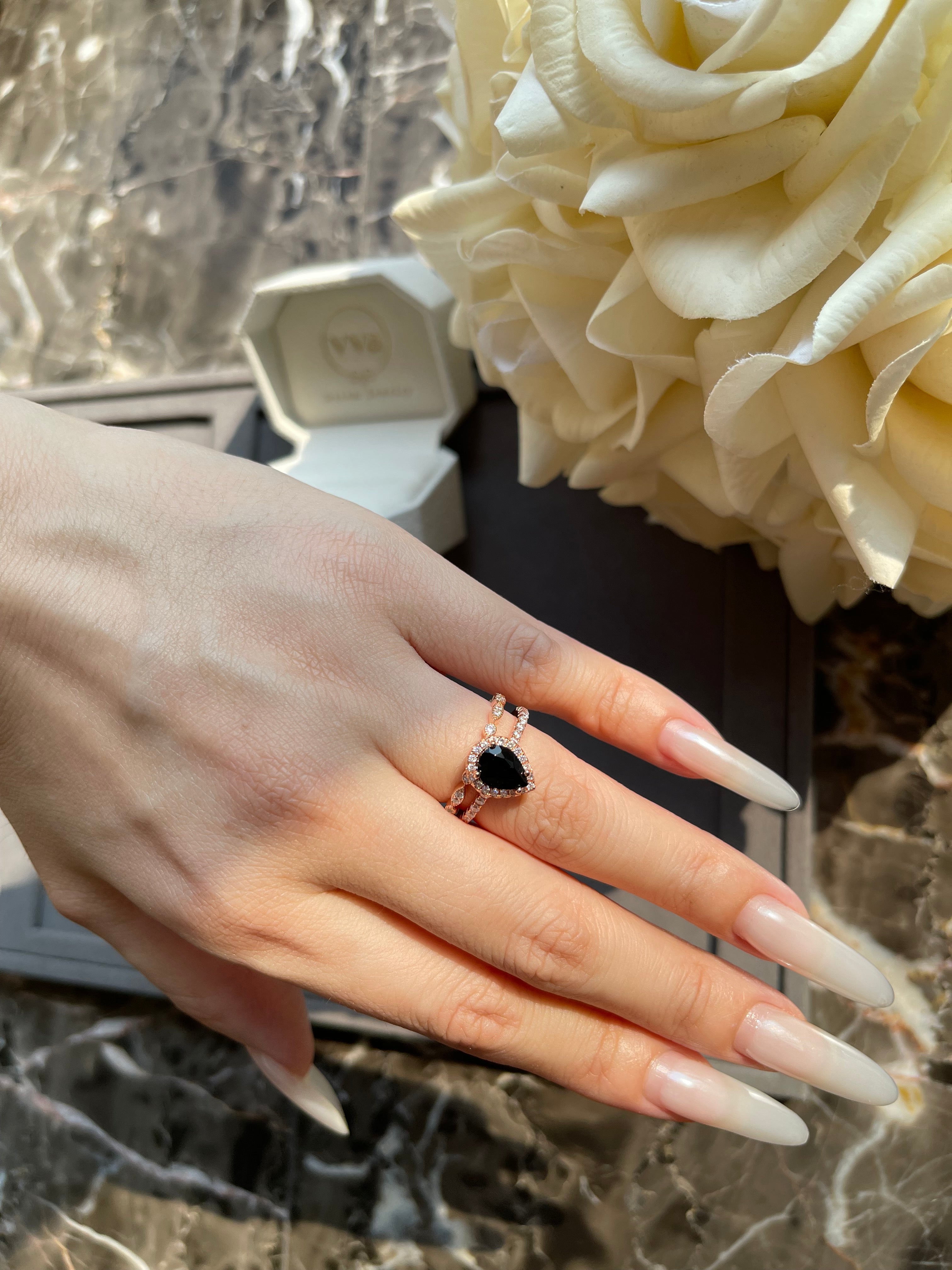 【Ebon Vortex】Handmade Natural Black Onyx Engagement Ring 0.8ct Pear Cut