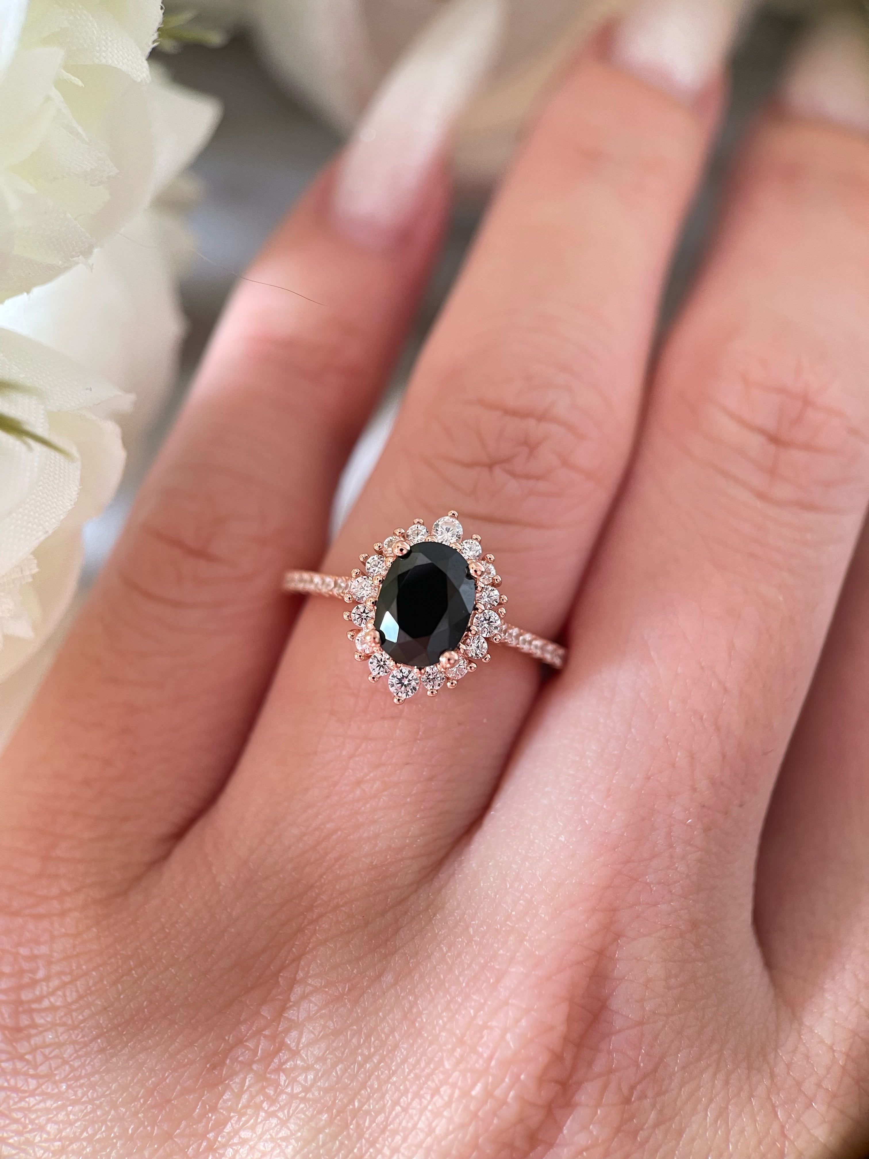 【Vespera】Handmade Natural Black Onyx Engagement Ring 1.5ct Oval Cut