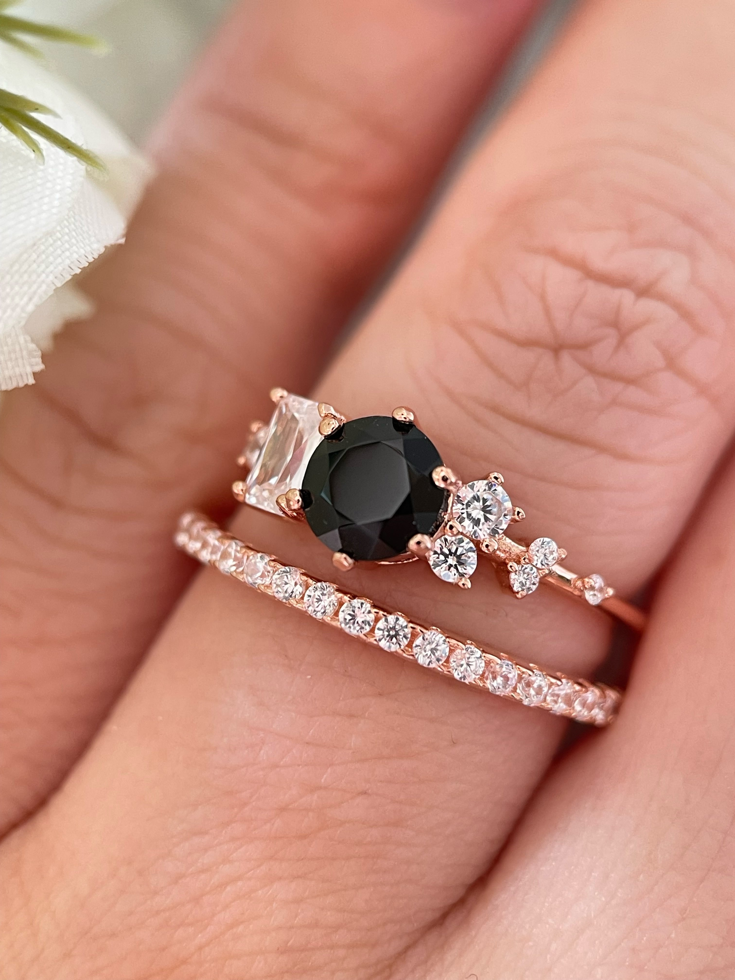 【Ensemble Flora】Ensemble de 2 bagues de fiançailles en onyx noir naturel fait main, forme ronde, 0,8 ct