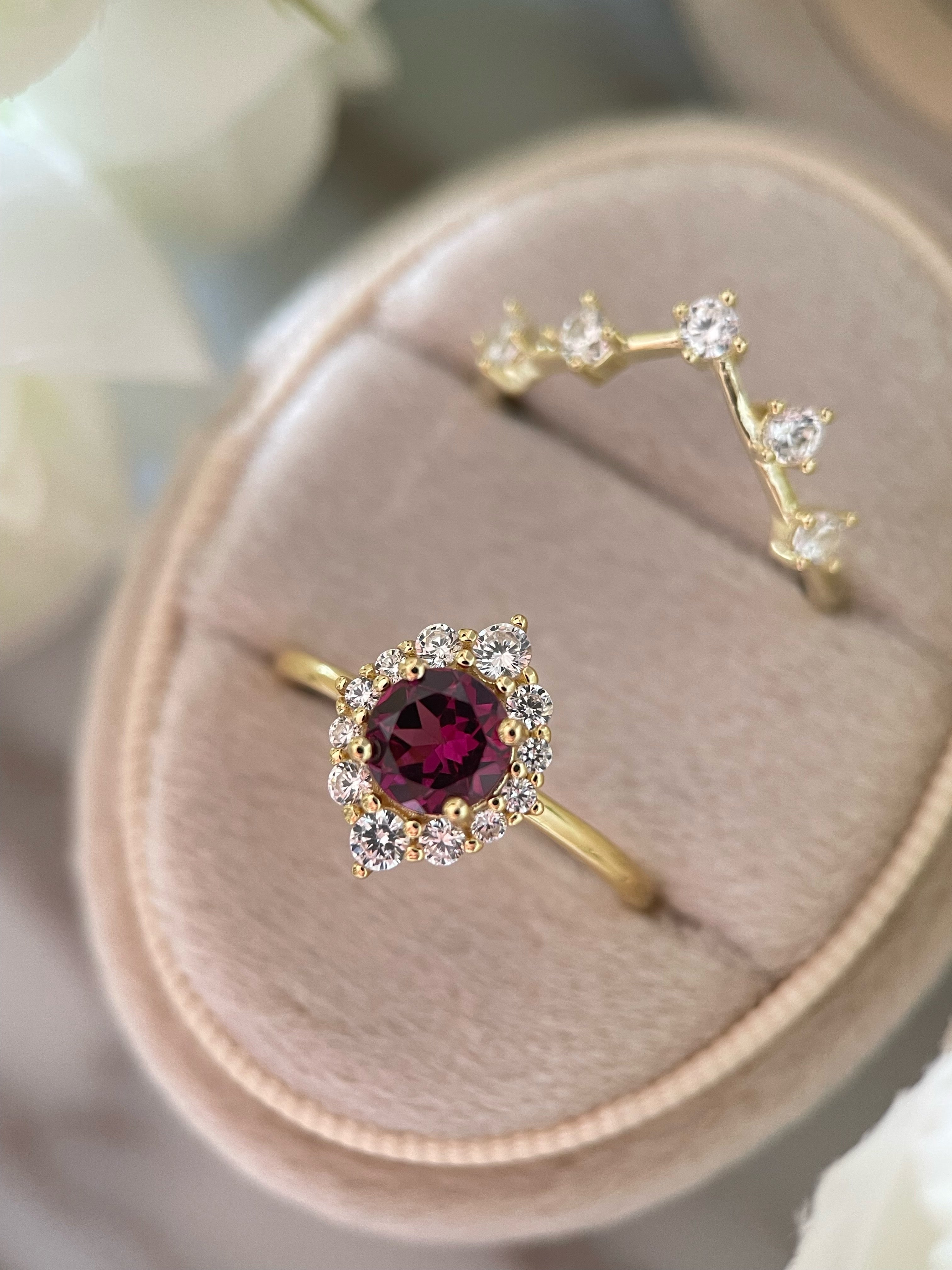 【Ensemble Cerise】Ensemble de 2 bagues de fiançailles en grenat rhodolite naturel fait main, 0,8 ct, forme ronde