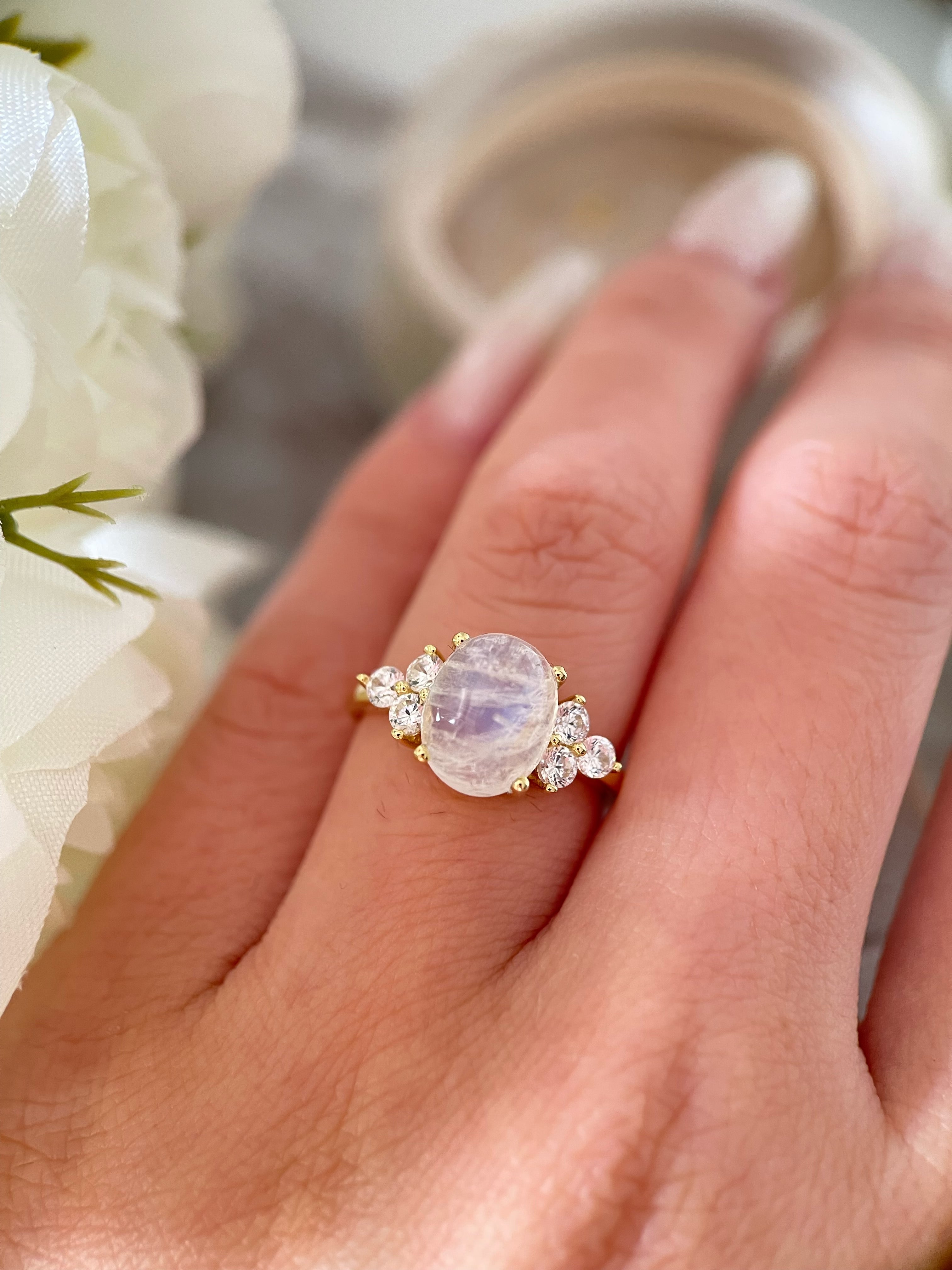 【DIANA】Unique Handmade Natural Blue Moonstone Engagement Ring 3ct Oval Cut