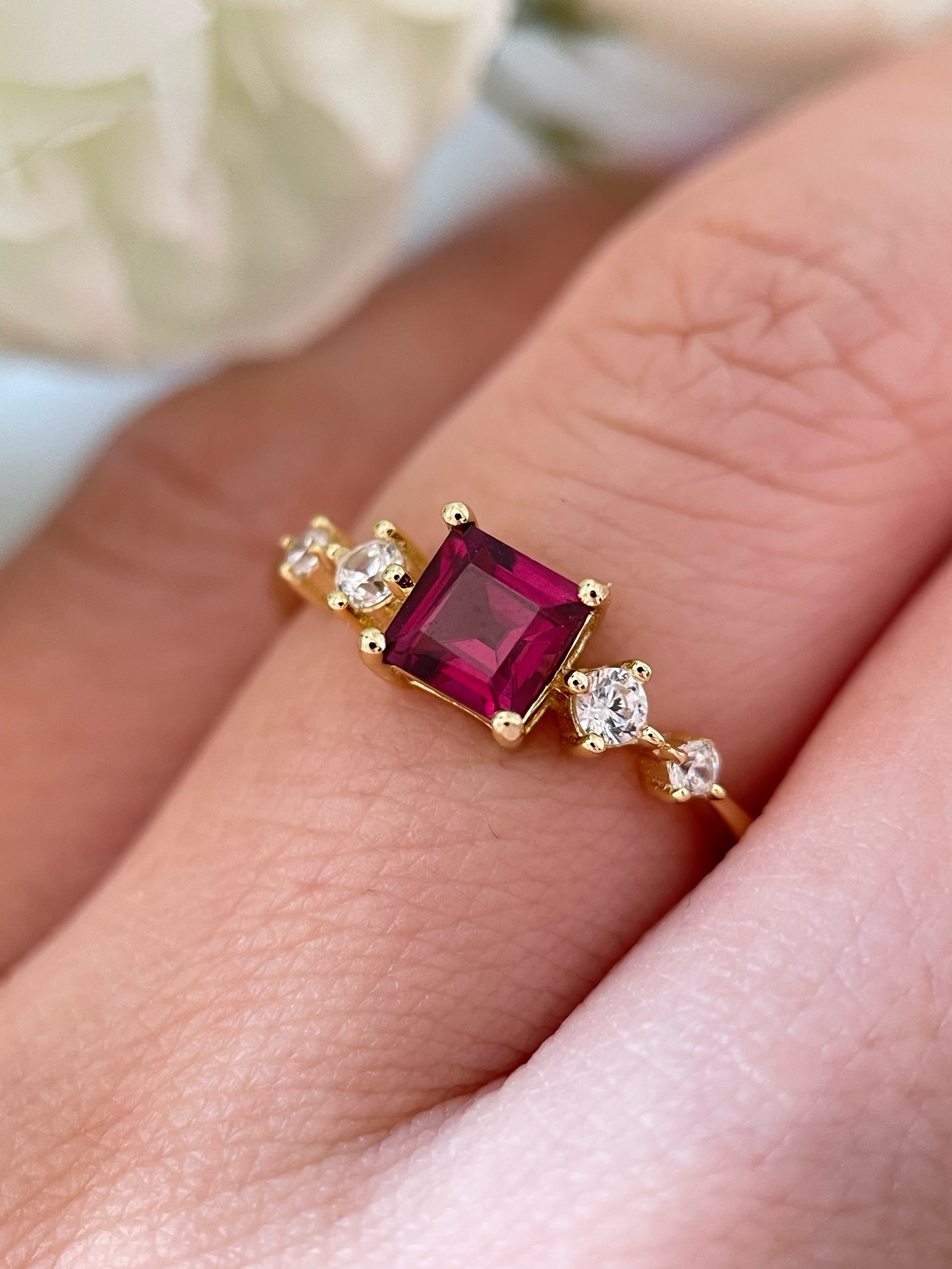 【Rosalind】Unique Handmade Natural Rhodolite Garnet Engagement Ring 0.75ct Princess Cut