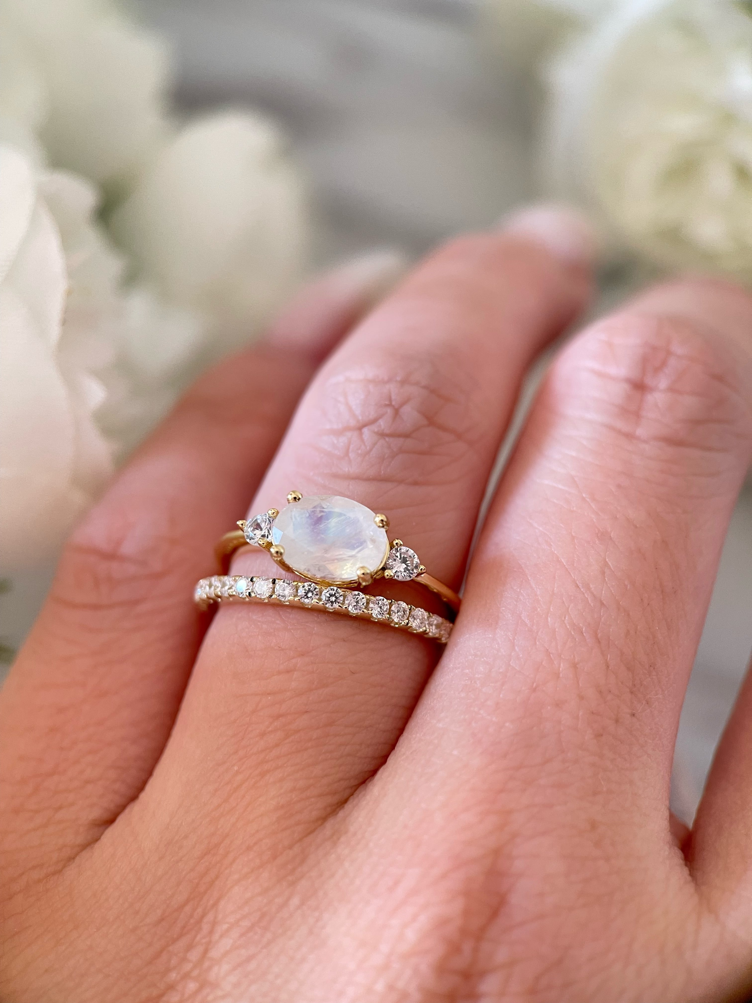 【Lunette Set】Unique Handmade Natural Blue Moonstone Engagement Ring Set 2pcs 1.5ct Oval Cut