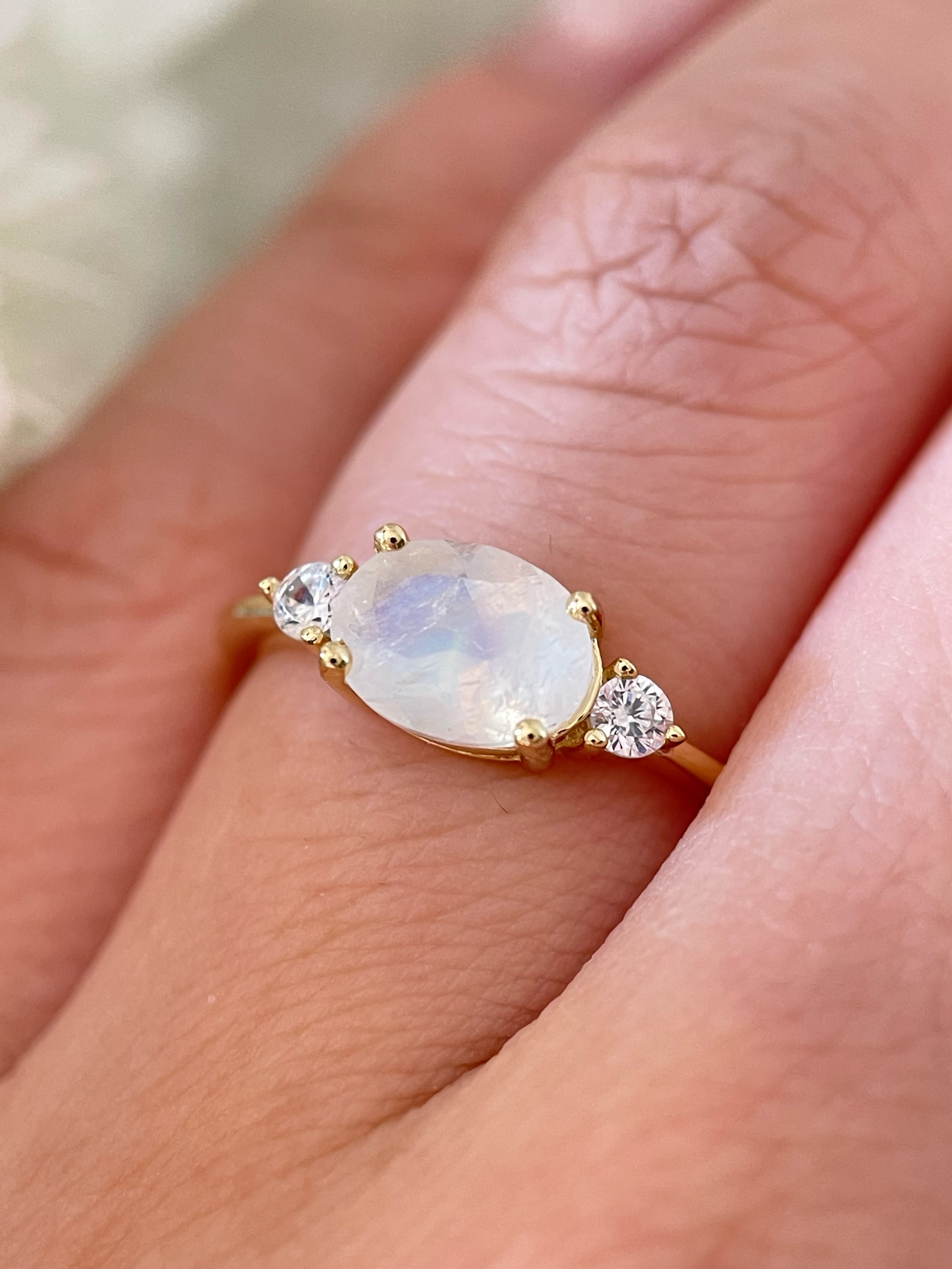 【Lunette】Unique Handmade Natural Blue Moonstone Engagement Ring Set Oval Cut