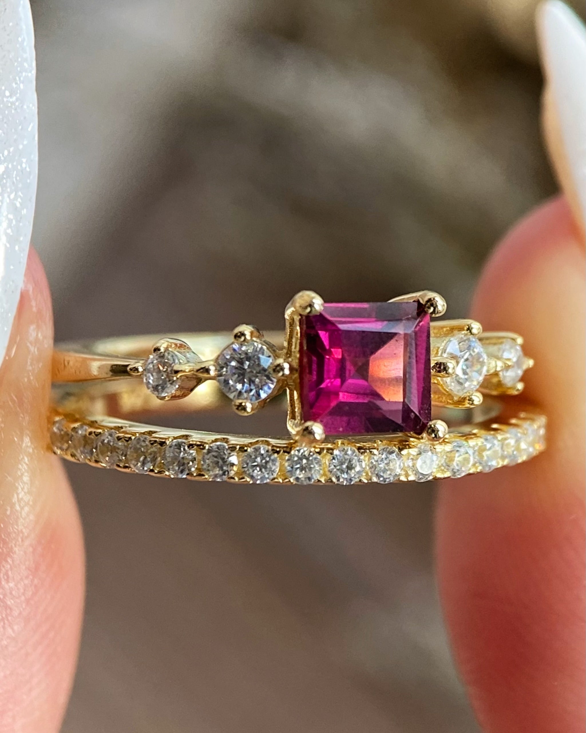 【Rosalind Set】Unique Handmade Natural Rhodolite Garnet Engagement Ring Set 2pcs 0.75ct Princess Cut