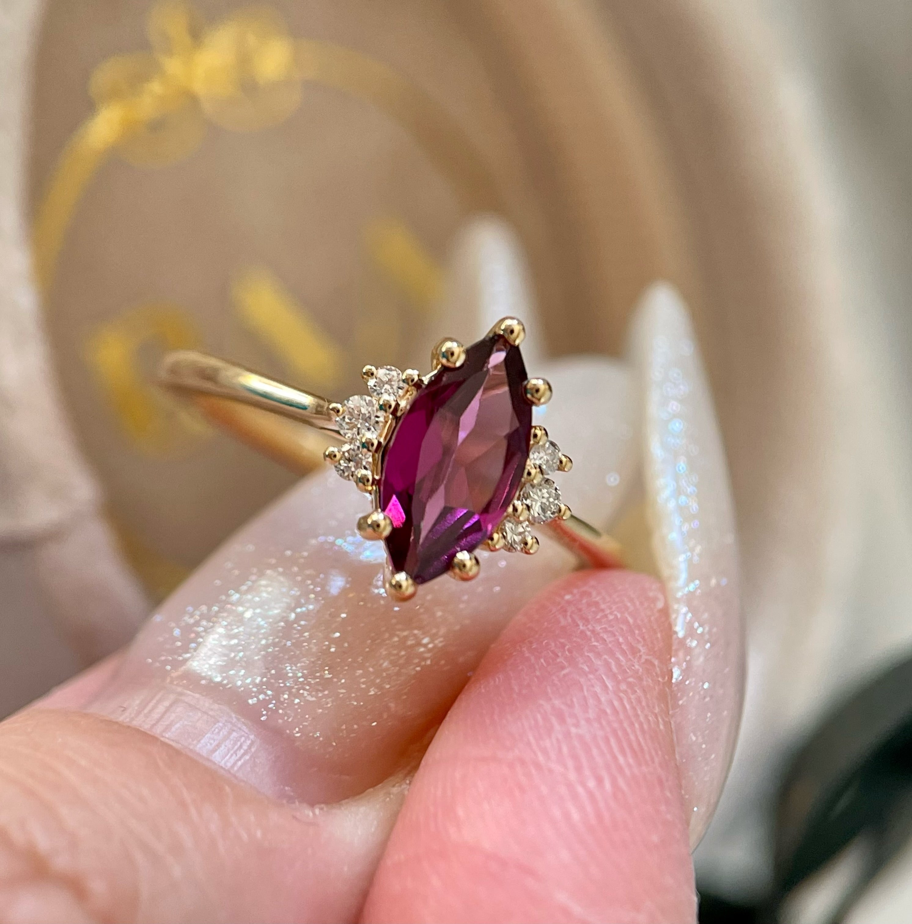 【Octavia】Handmade Natural Rhodolite Garnet Engagement Ring Marquise Cut 1ct
