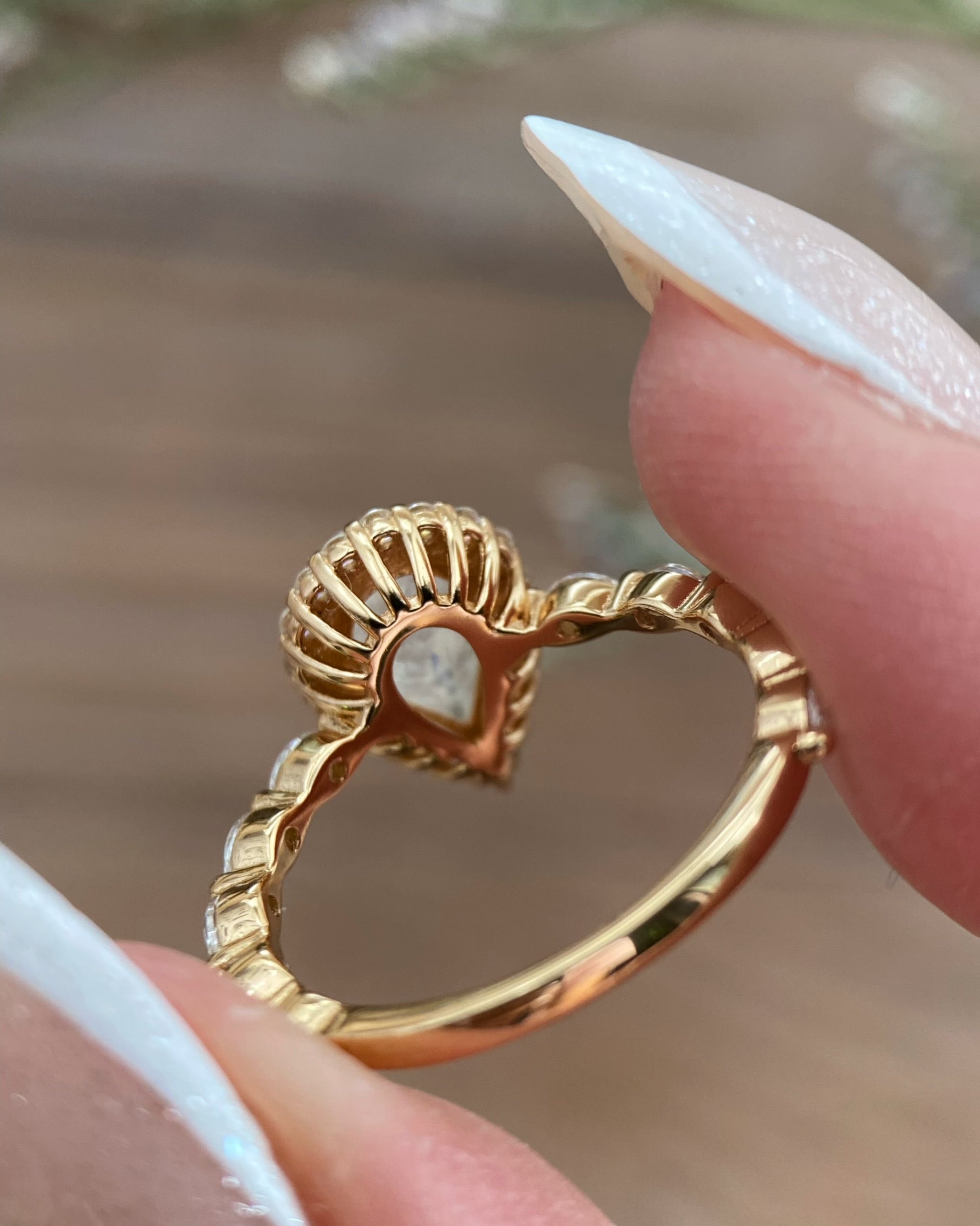 Ondine | Unique Pear Shape Blue Moonstone Engagement Ring Set