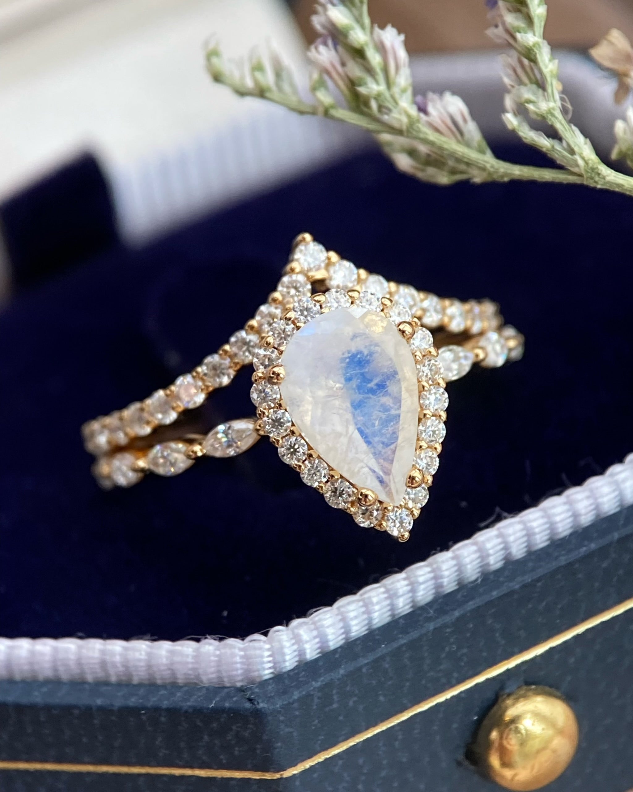 Ondine | Unique Pear Shape Blue Moonstone Engagement Ring Set