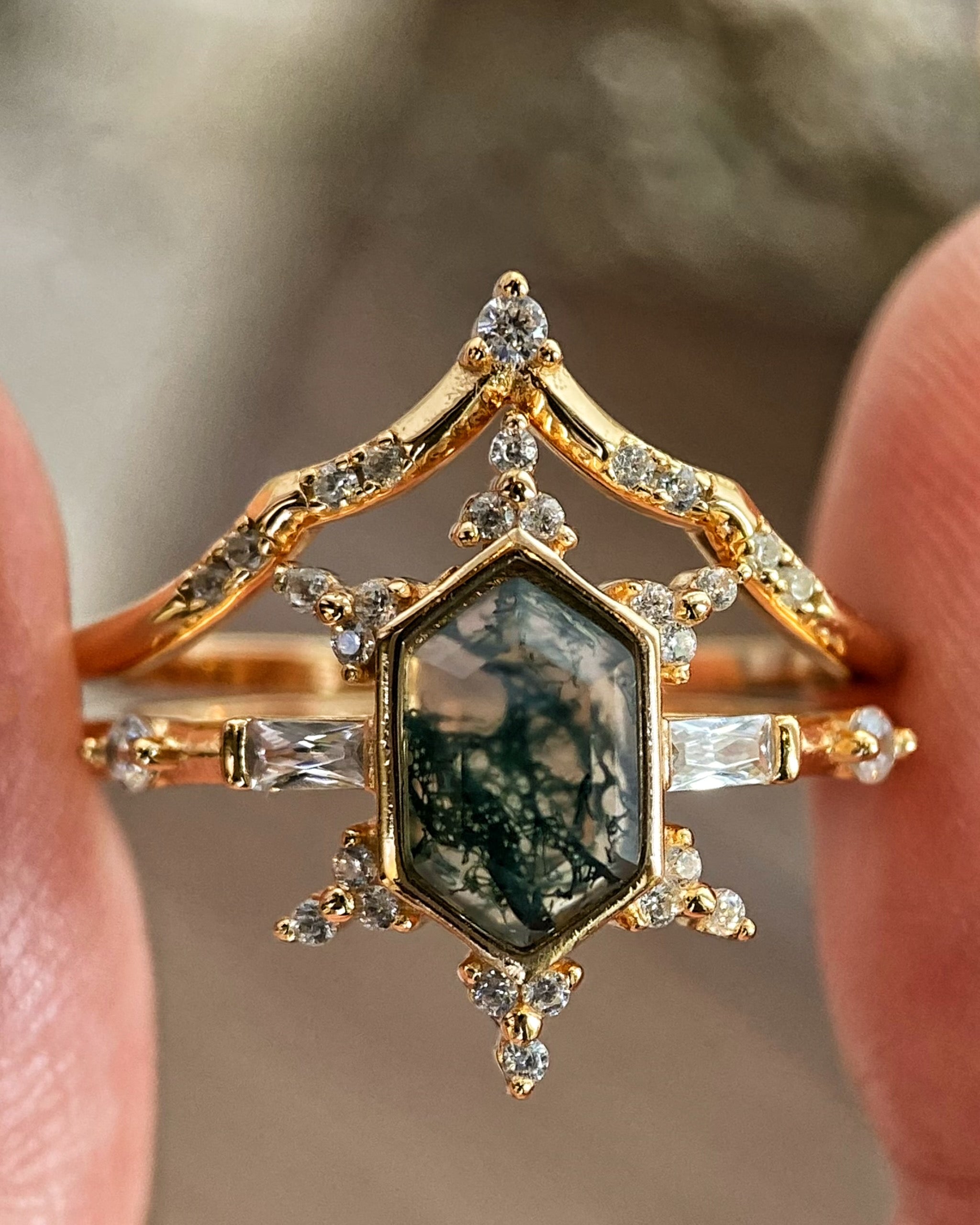 【Voile éthéré】Bague de fiançailles unique en agate mousse naturelle, faite main, de forme ovale, 1,5 ct