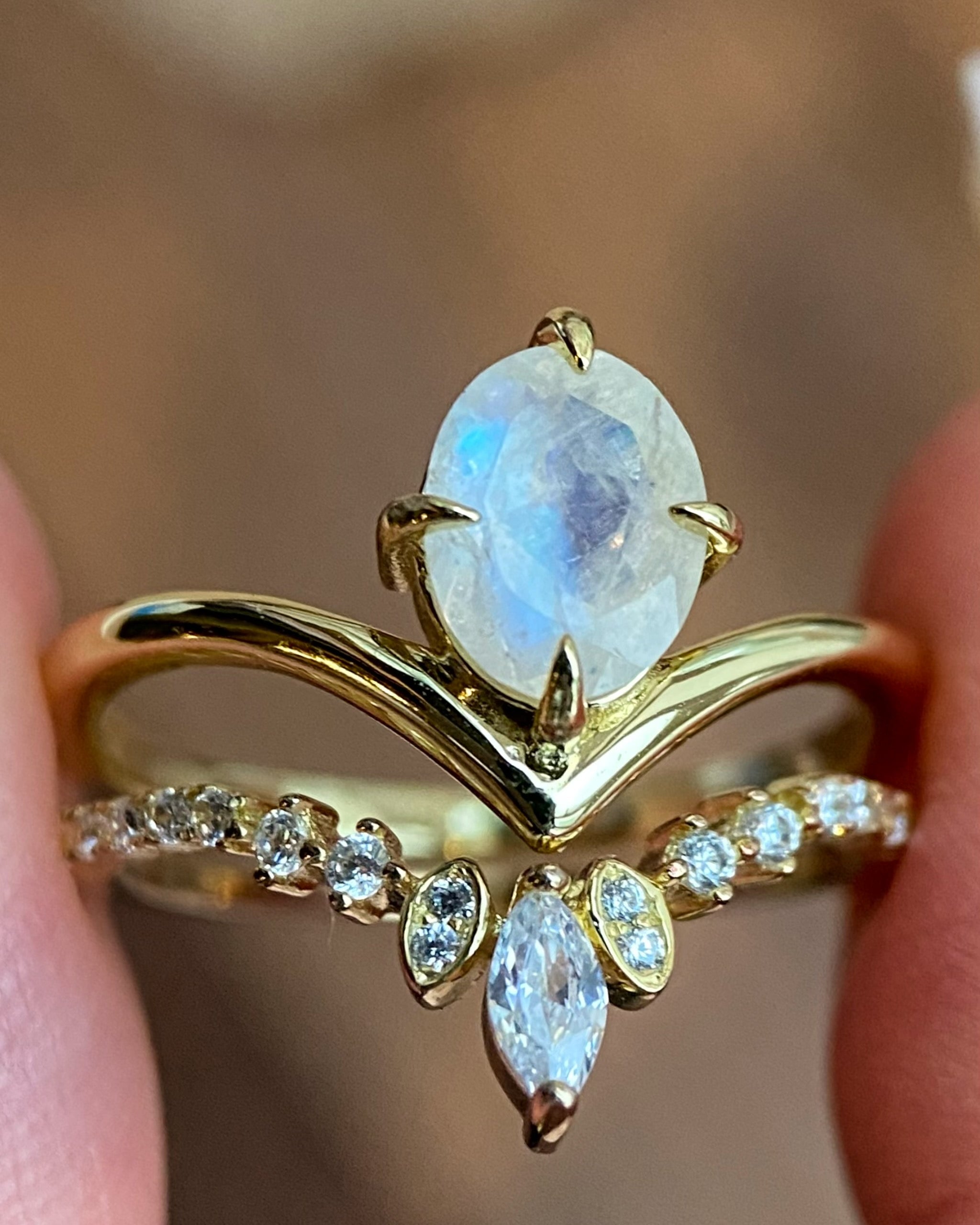 GENEVIEVE SET | Unique Handmade Natural Blue Moonstone Engagement Ring Set 2pcs Oval Cut 1.5ct