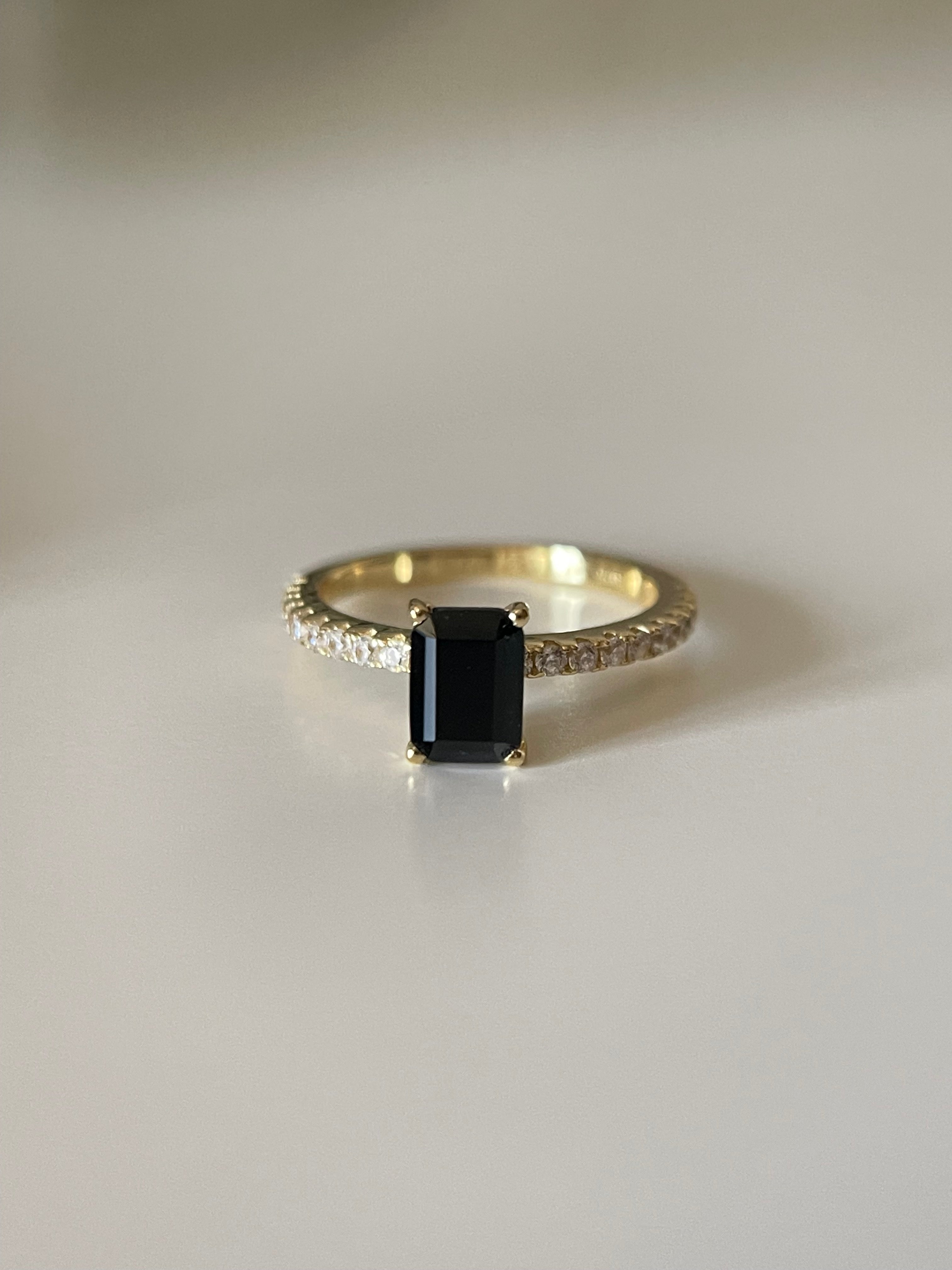 【Ensemble Onyx Summetry】Ensemble de 2 bagues de fiançailles en onyx noir naturel, taillées en baguette, 1 carat, faites à la main