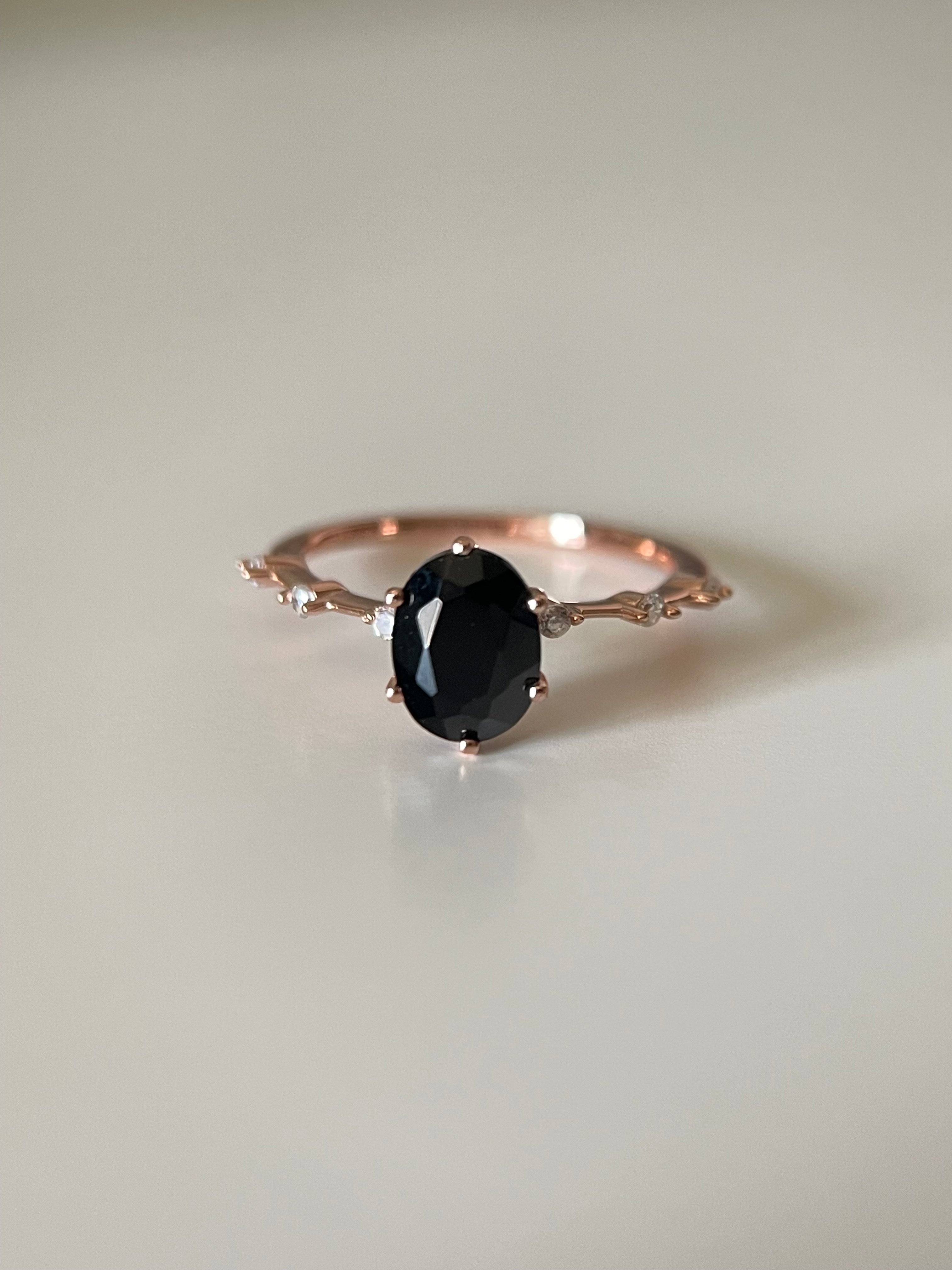 【Aegis】Handmade Natural Black Onyx Engagement Ring 1.5ct Oval Shape